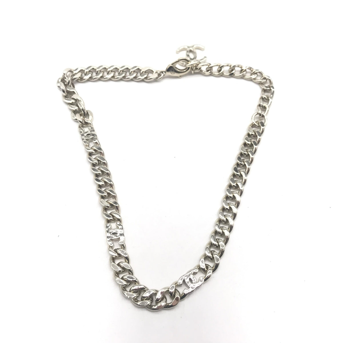 Chanel Silver Tone Curb Chain Link Women's Necklace (Pre-Owned)