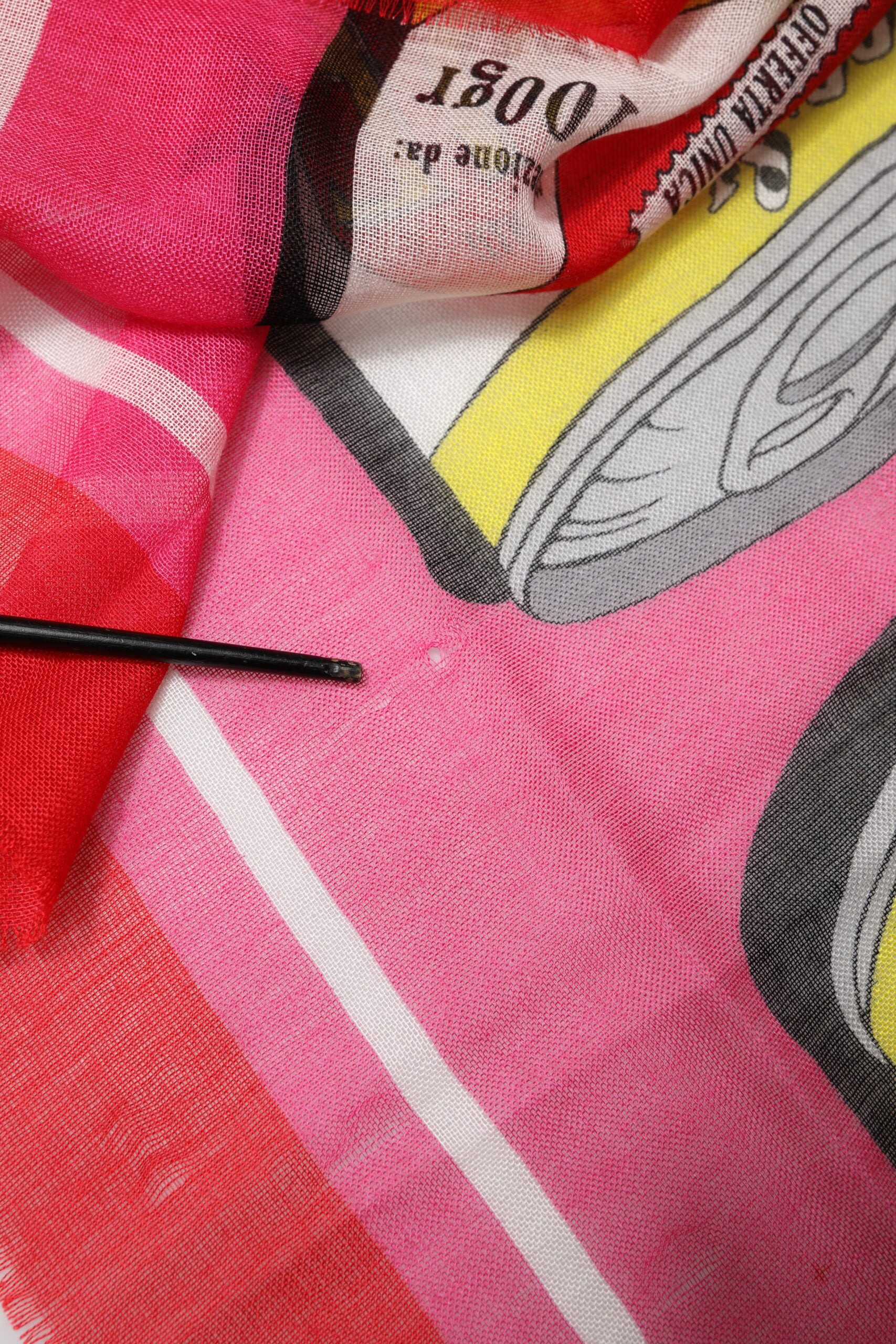 Dolce & Gabbana Pink DG Amore Print Neck Square Shawl 140cm x 135cm Women's Scarf (Pre-Owned)
