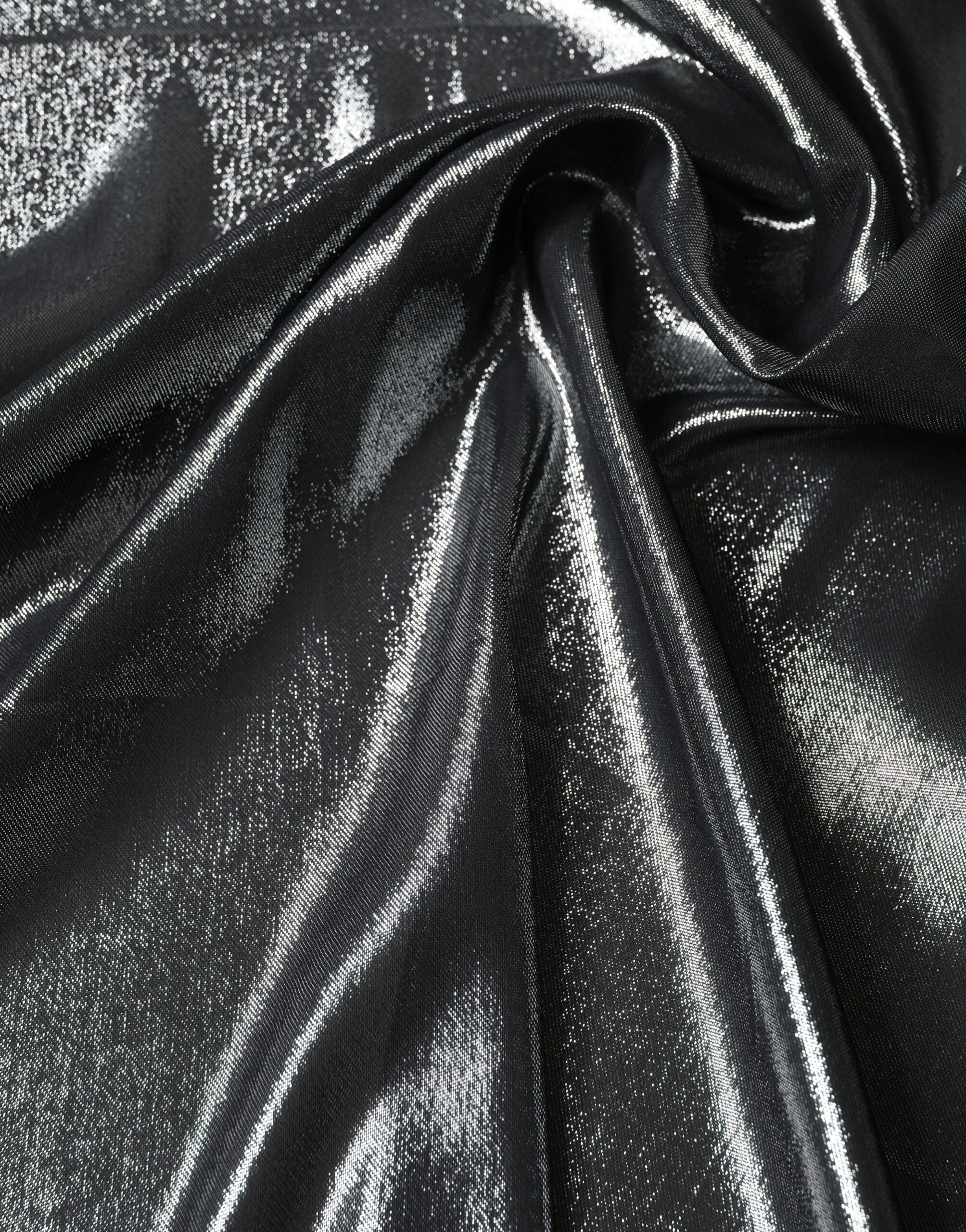 Dolce & Gabbana Black Silk Lurex Foulard Wrap Shawl 119cm x 117.5cm Women's Scarf (Pre-Owned)