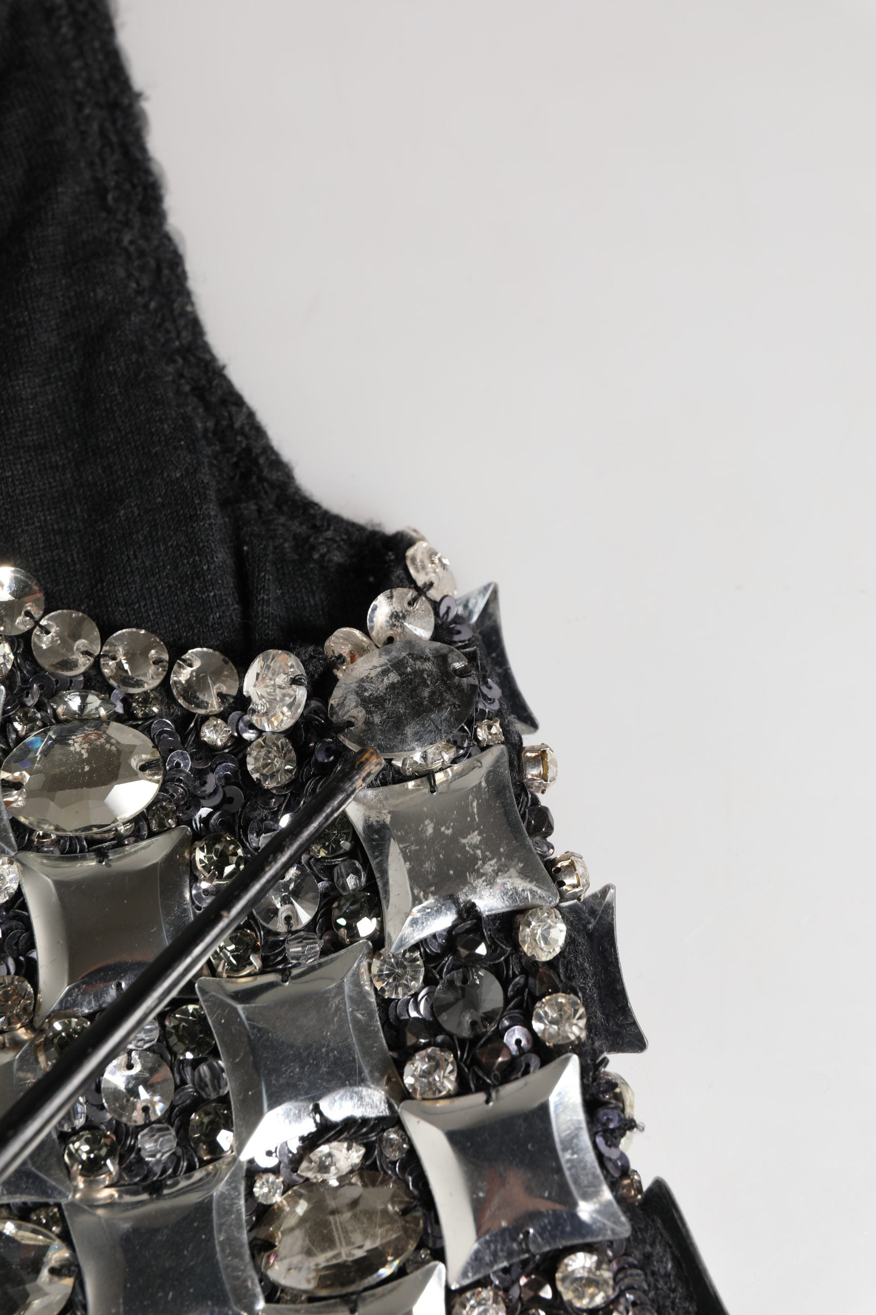 Dolce & Gabbana Black Wool Crystal Embellished Balaclava Women's Hat (Pre-Owned)