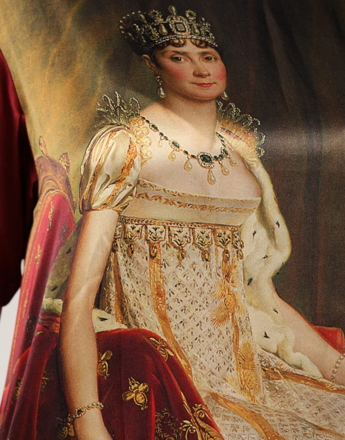 Dolce & Gabbana Maroon Royal Crown Dress Queen Painting Silk Women's T-shirt (Pre-Owned)