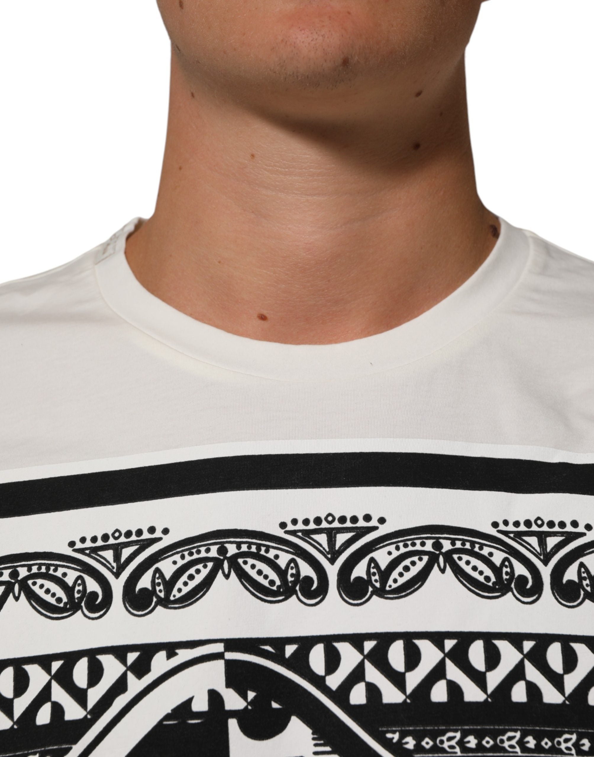 Dolce & Gabbana White Cotton Bandana Print CrewNeck Men's T-shirt (Pre-Owned)