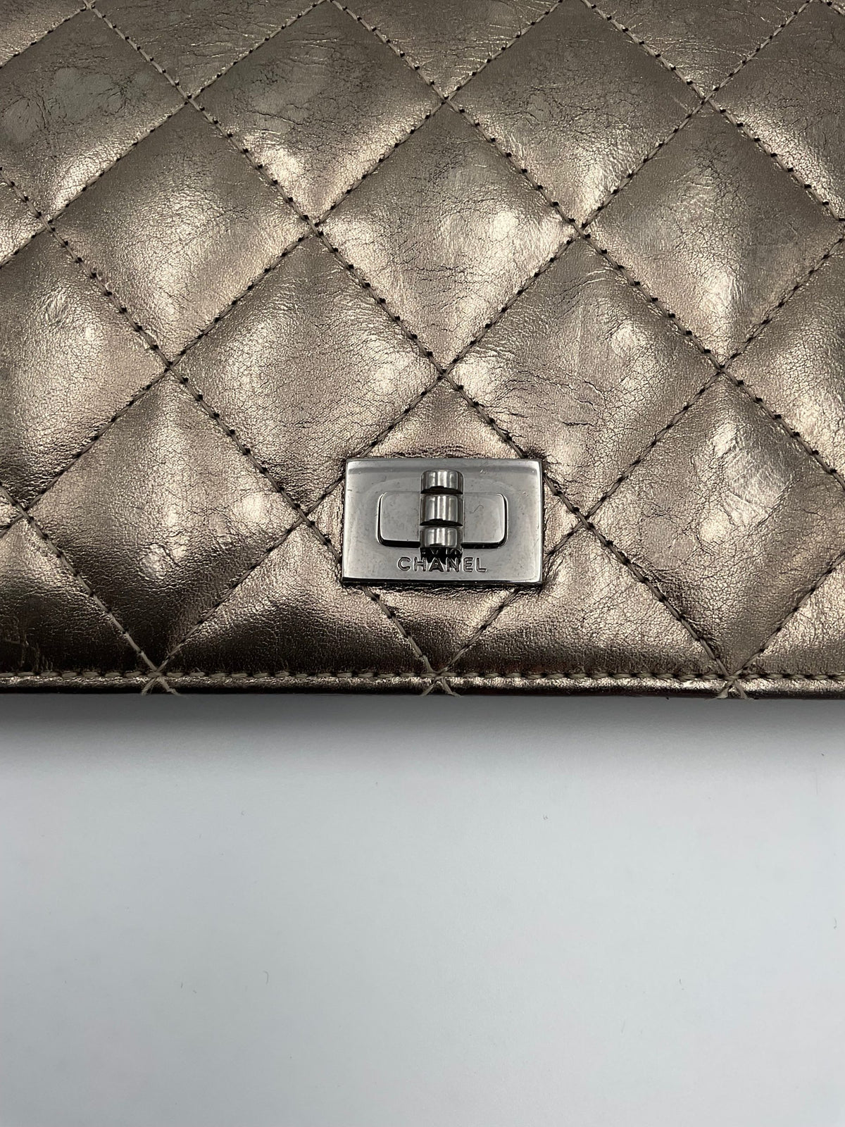 Chanel CHANEL Matèlassè Platinum Women's Wallet (Pre-Owned)