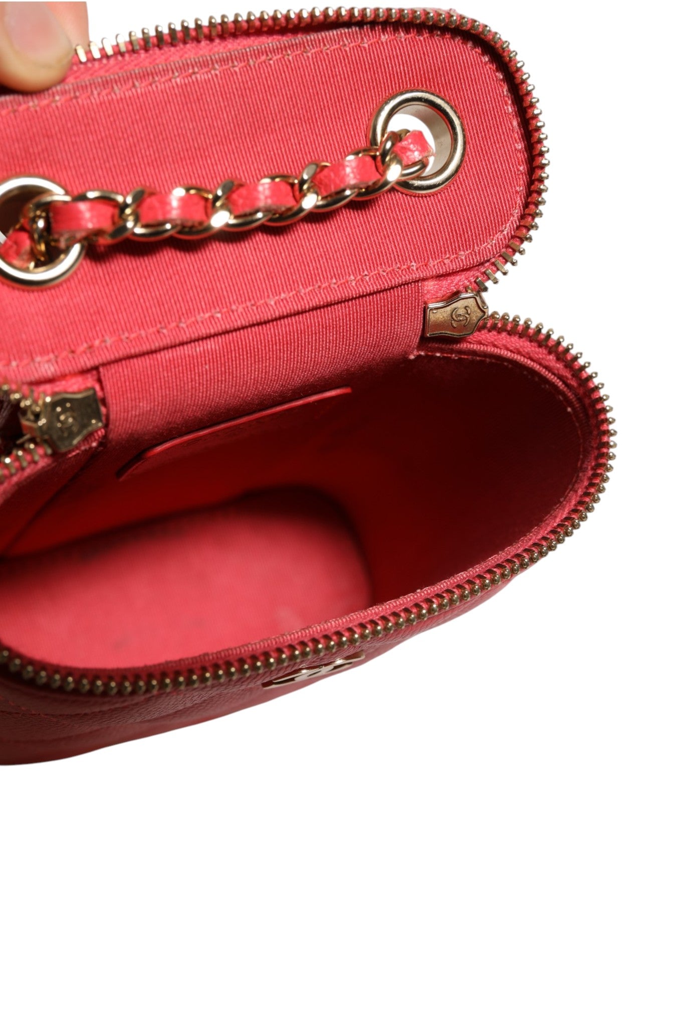 Chanel Red Caviar Quilted Small Vertical Coco Beauty Vanity Case with Women's Chain (Pre-Owned)