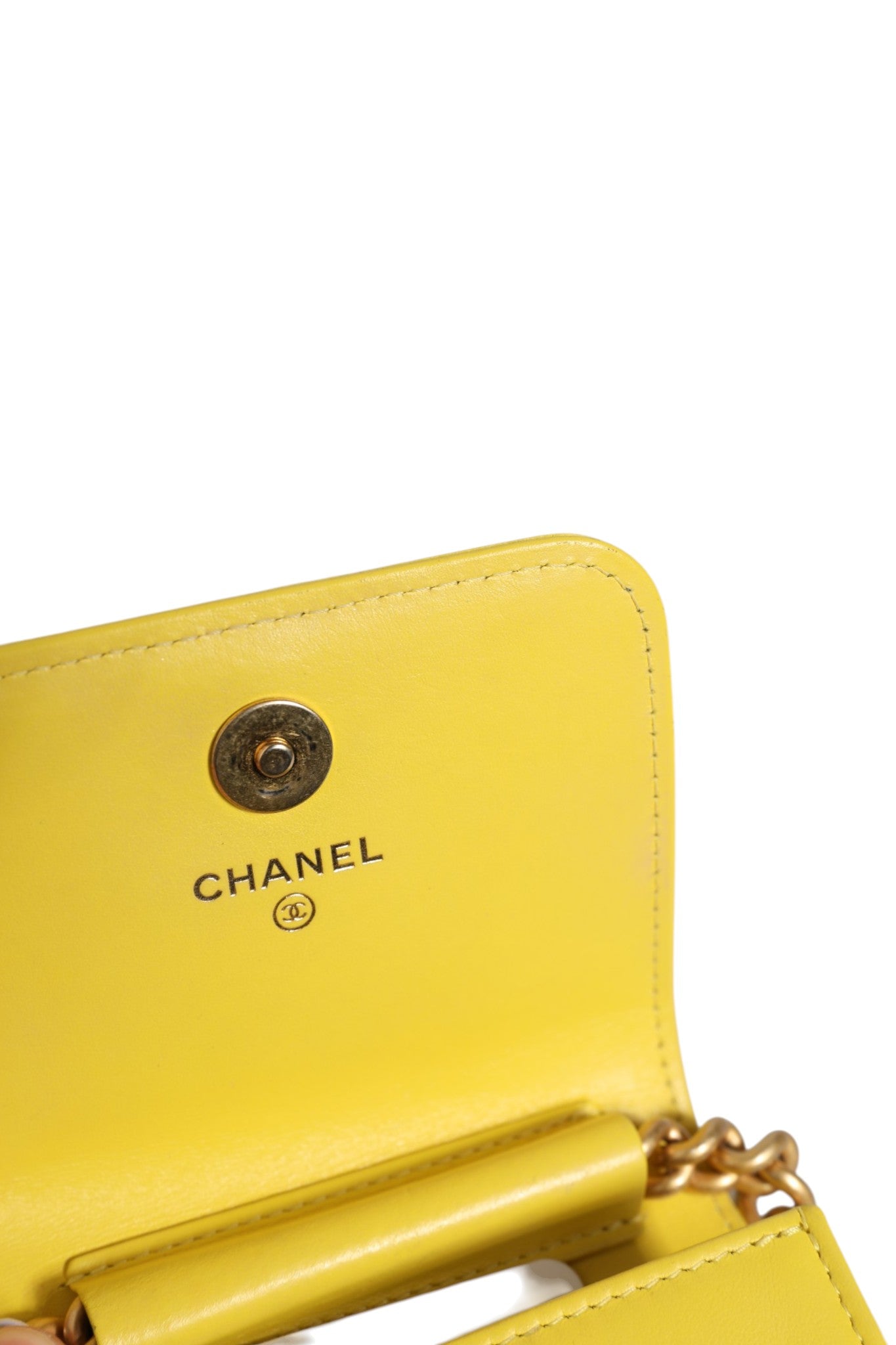 Chanel Crossbody Yellow Leather Women's Bag (Pre-Owned)