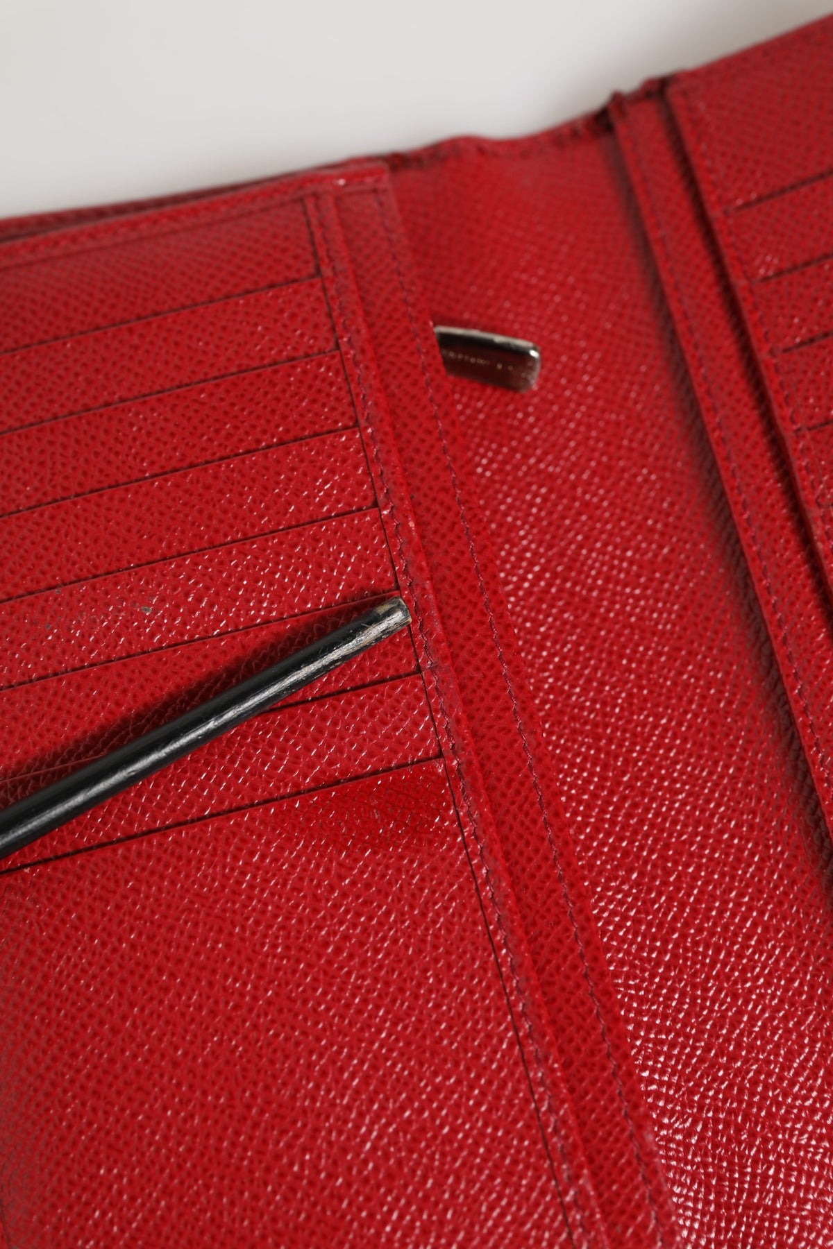 Dolce & Gabbana Red Dauphine Leather ID Men Card Holder Bifold Women's Wallet (Pre-Owned)
