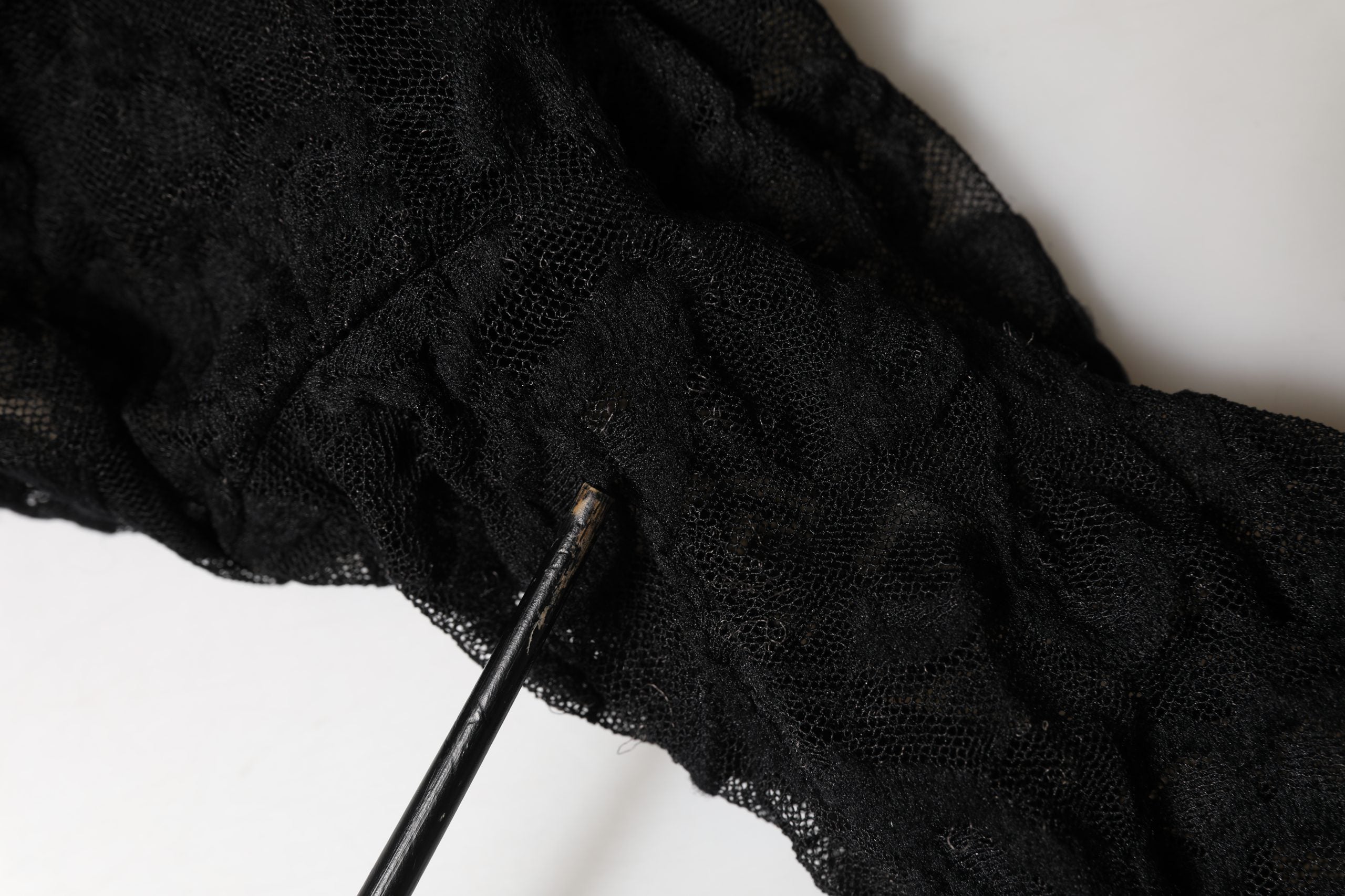 Dolce & Gabbana Black Floral Lace Turtle Neck Long Sleeve Women's Top (Pre-Owned)