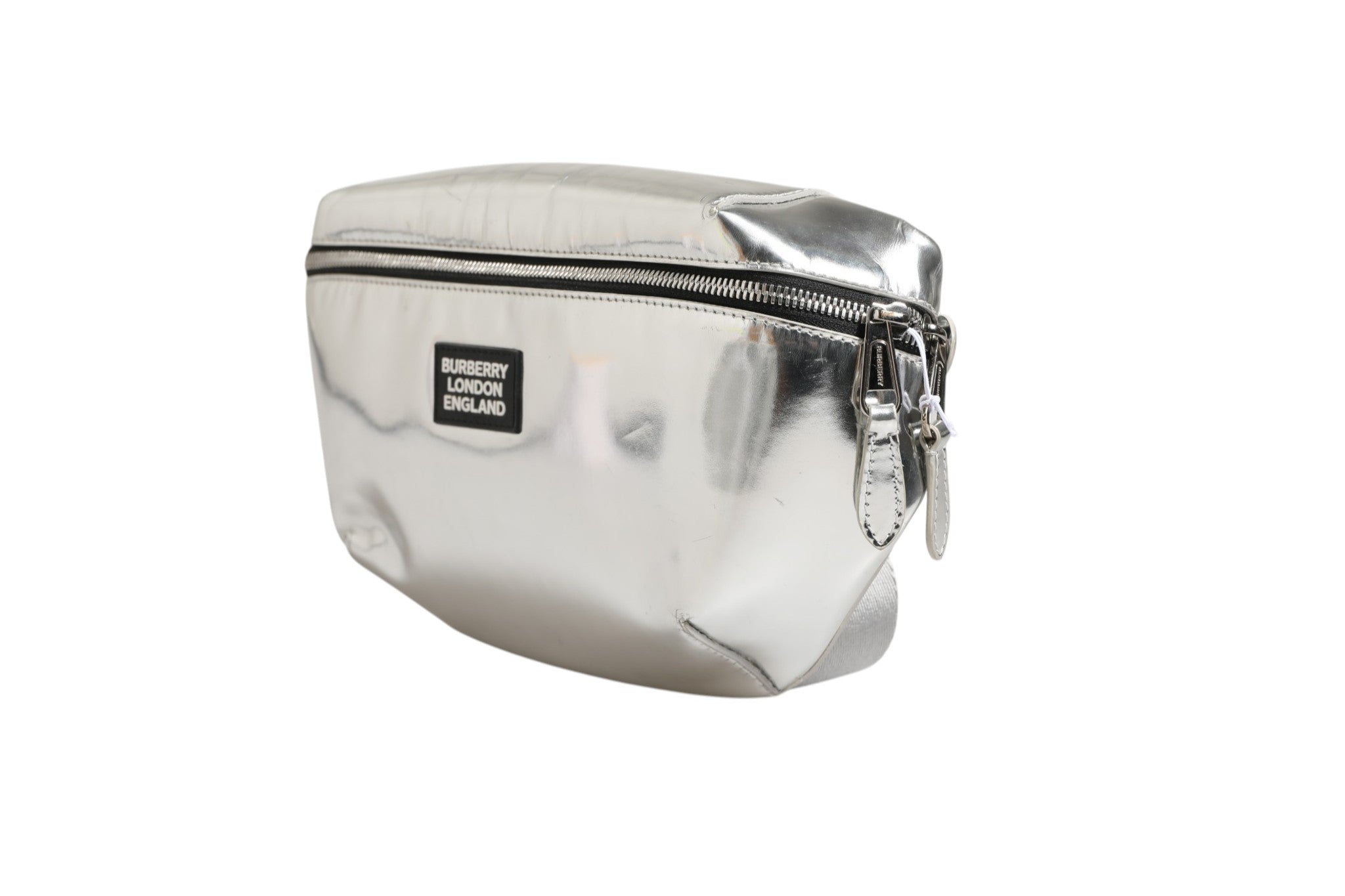 Burberry Belt bag Silver in Women's Synthetic (Pre-Owned)