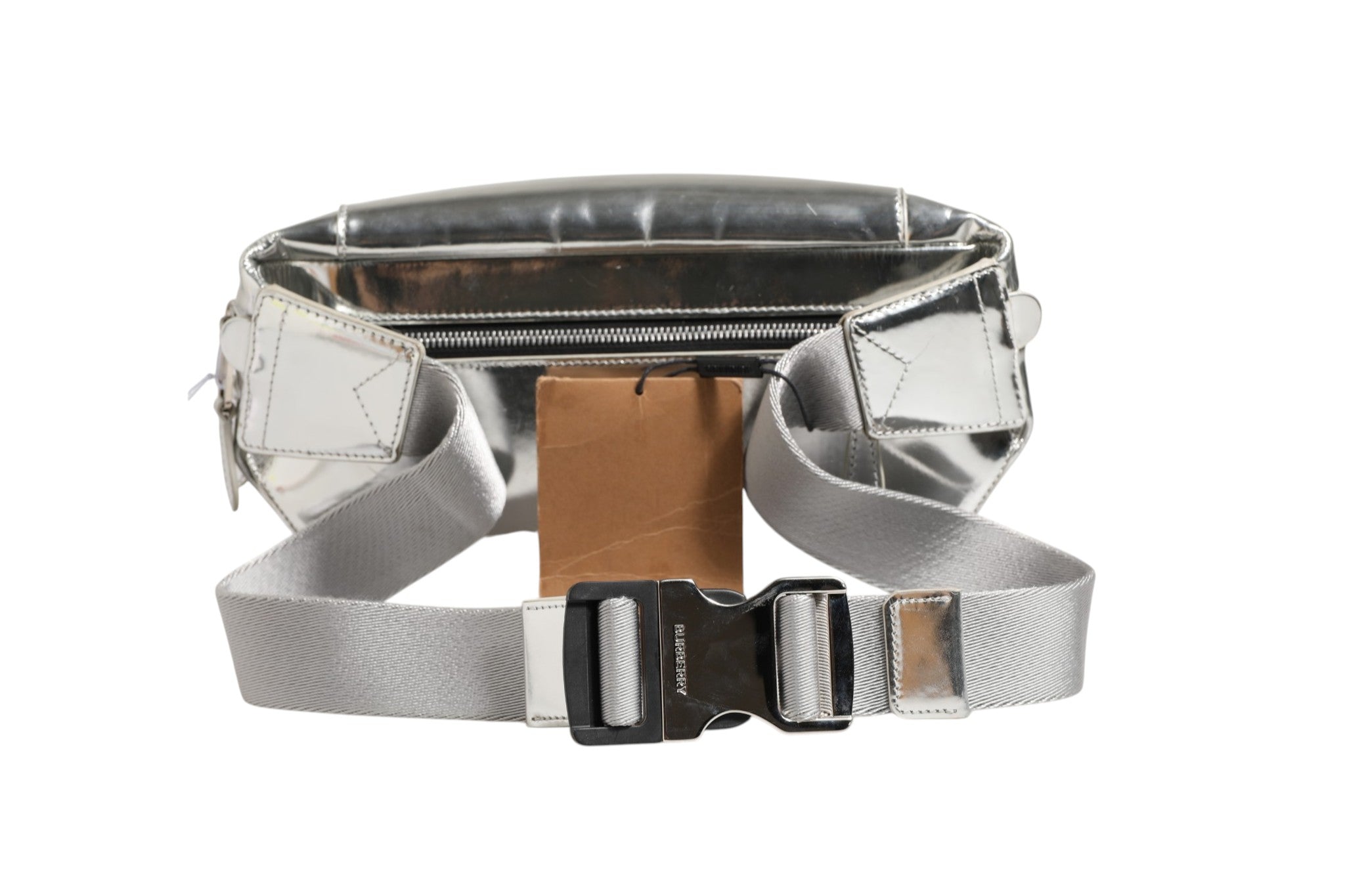 Burberry Belt bag Silver in Women's Synthetic (Pre-Owned)