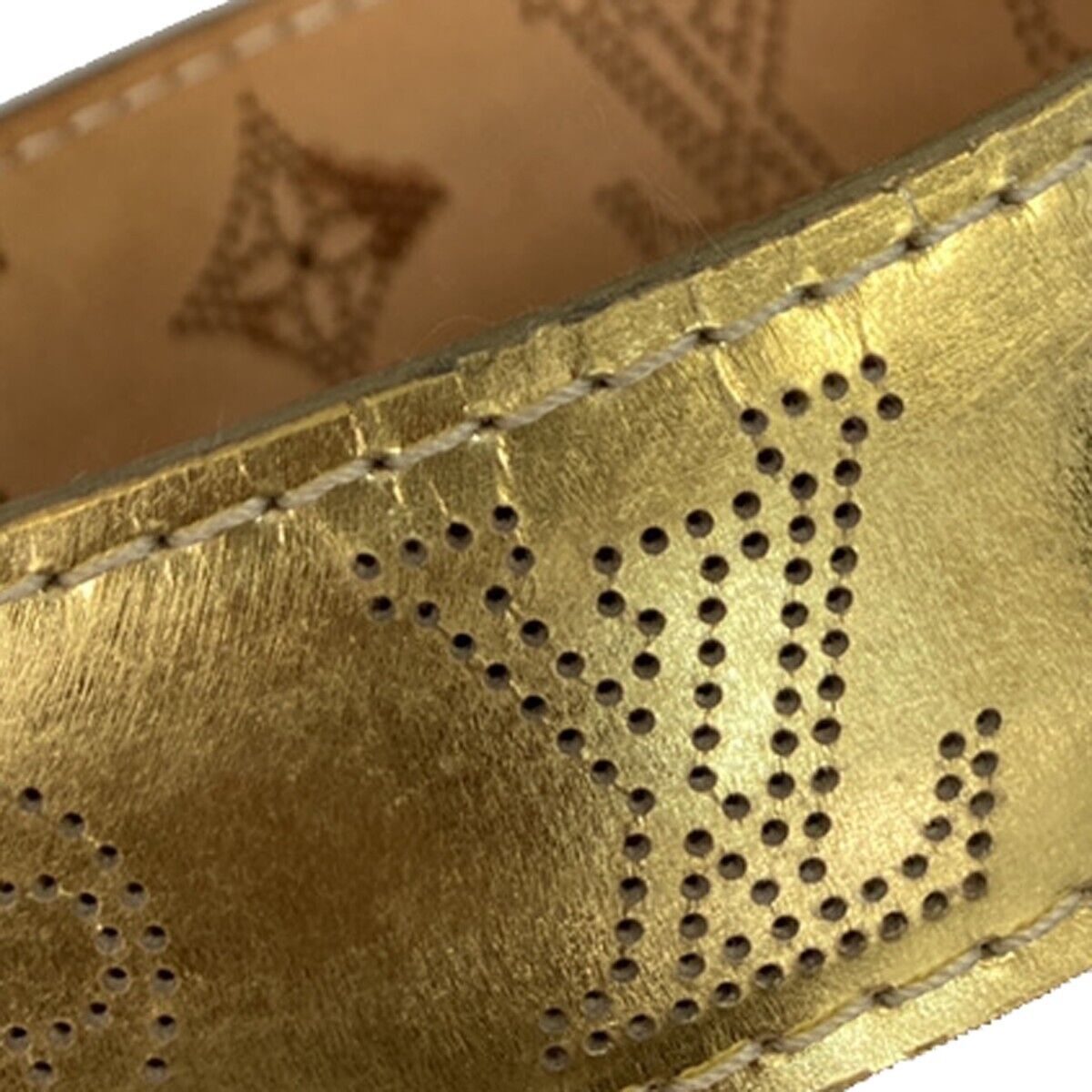 Louis Vuitton Mahina Gold Leather Belt (Pre-Owned)