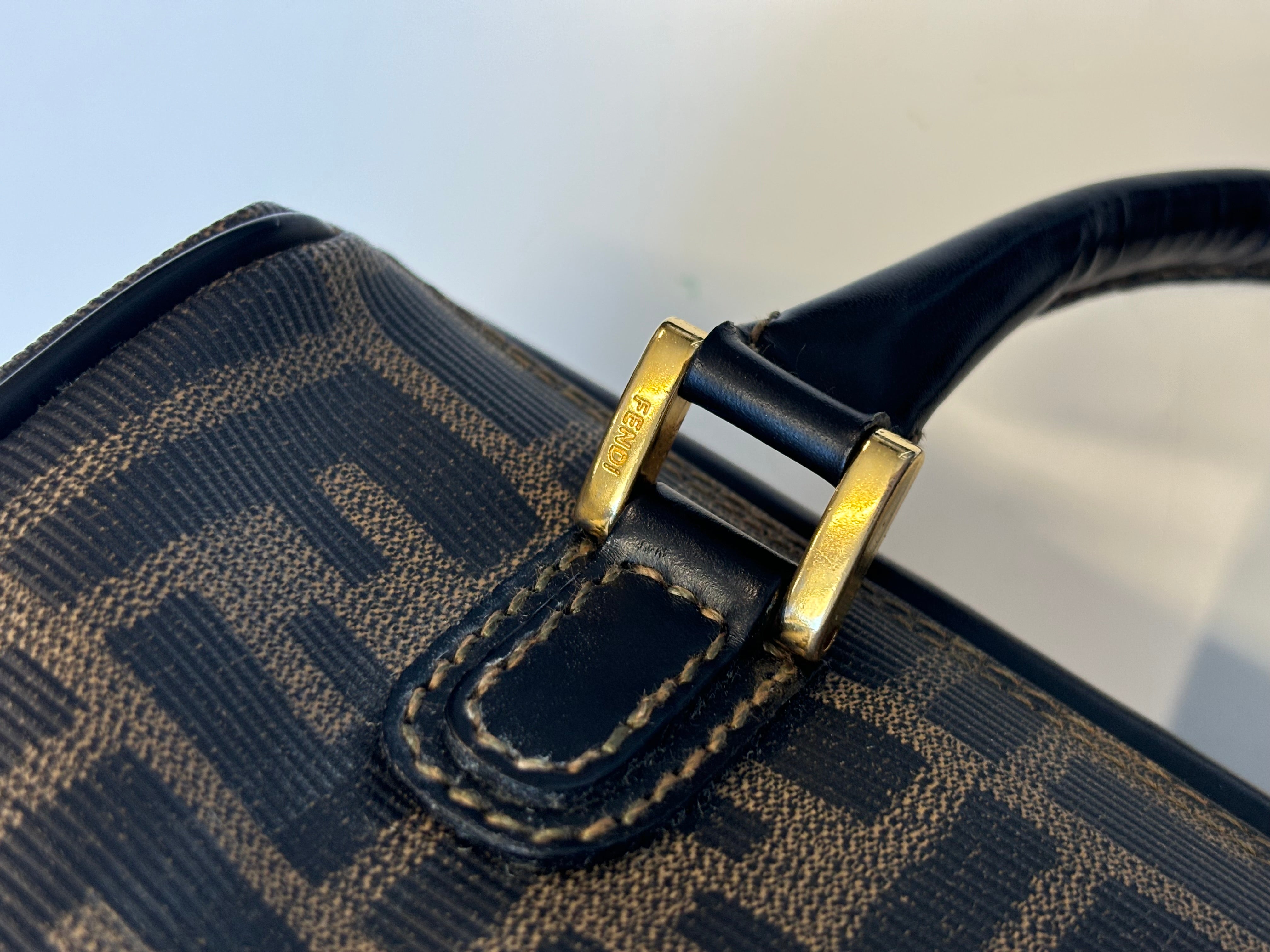 Fendi Zucca Canvas Brown Canvas Handbag (Pre-Owned)