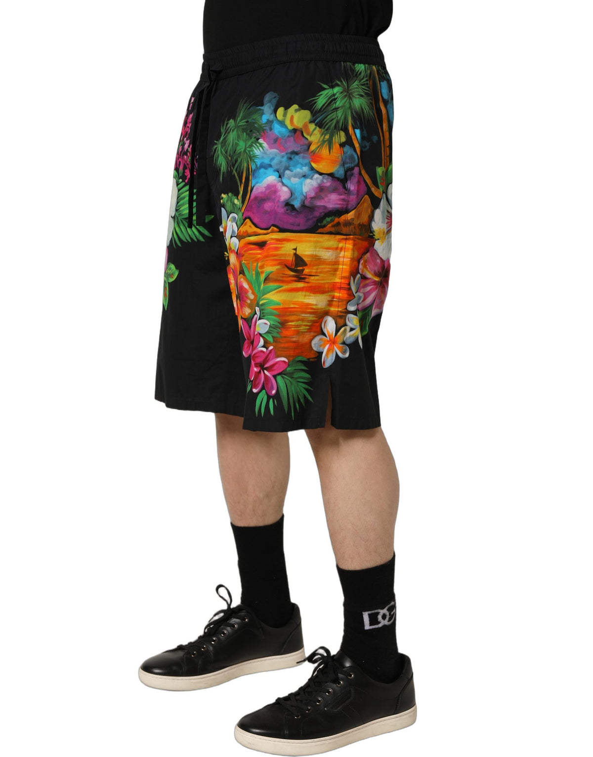 Dolce & Gabbana Black Cotton Tropical Floral Bermuda Men's Shorts