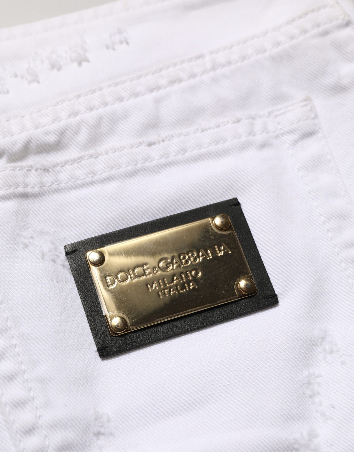 Dolce & Gabbana White Distressed Cotton Denim Mini Women's Skirt (Pre-Owned)