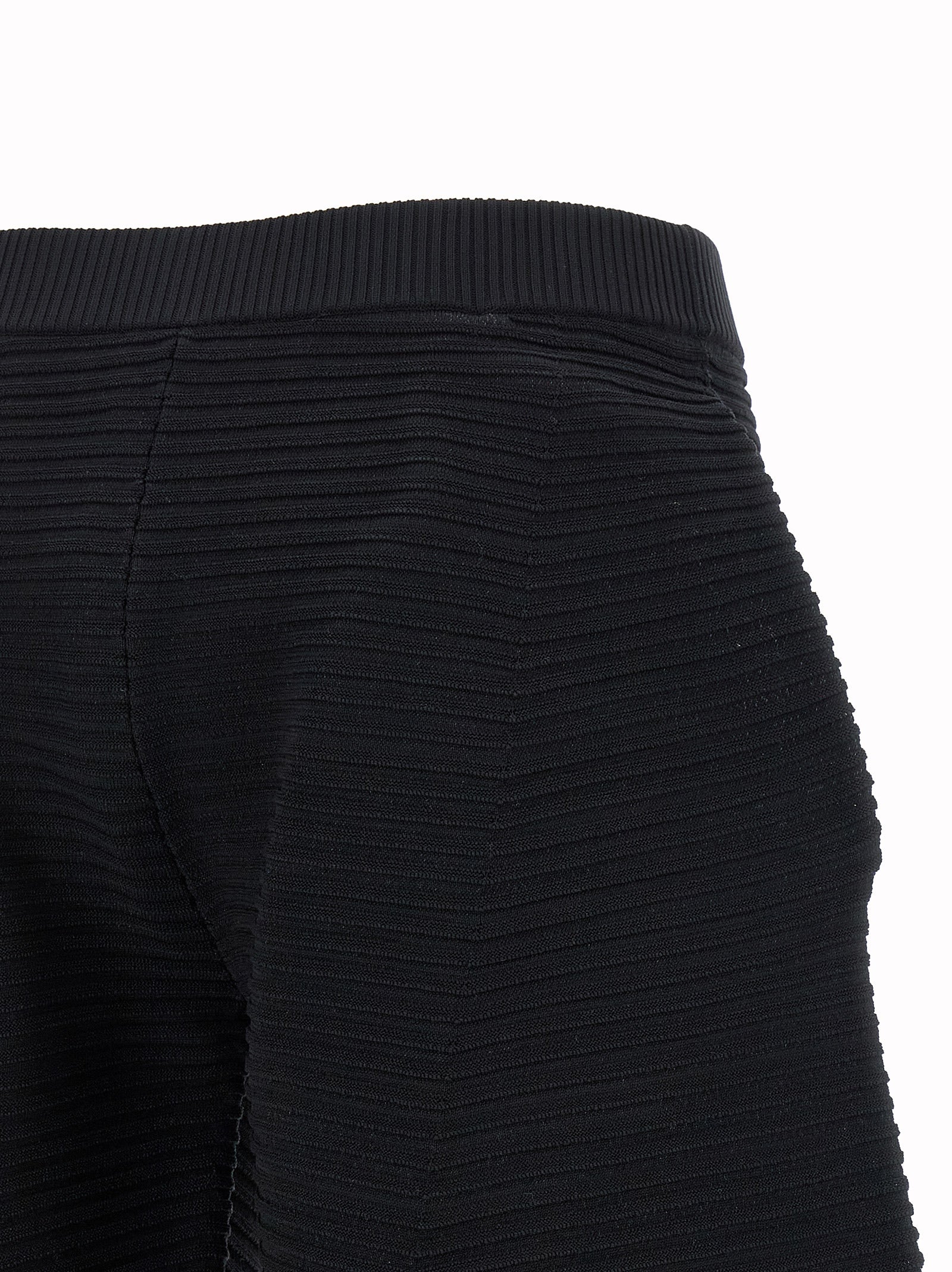 Issey Miyake Black Polyester Cropped Women's Pants