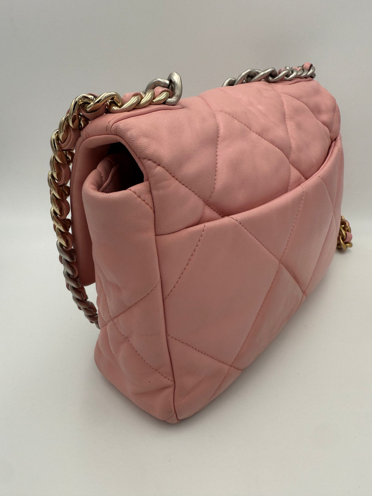 Chanel CHANEL 19 Medium Pink Women's Handbag (Pre-Owned)