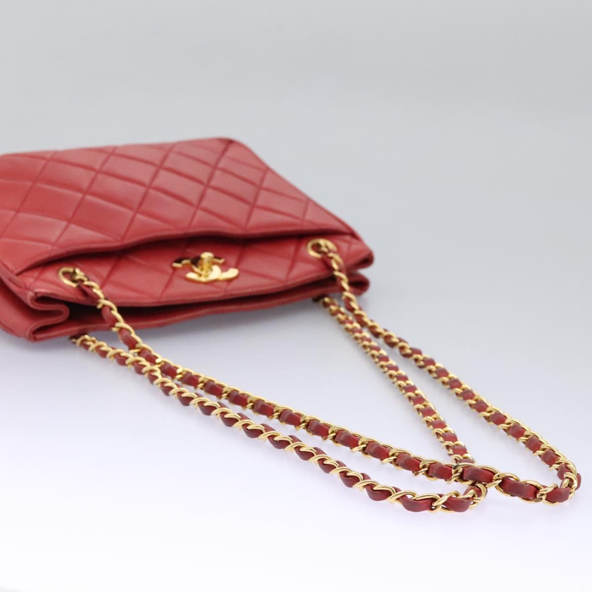 Chanel Matelassé Red Leather Shoulder Bag (Pre-Owned)
