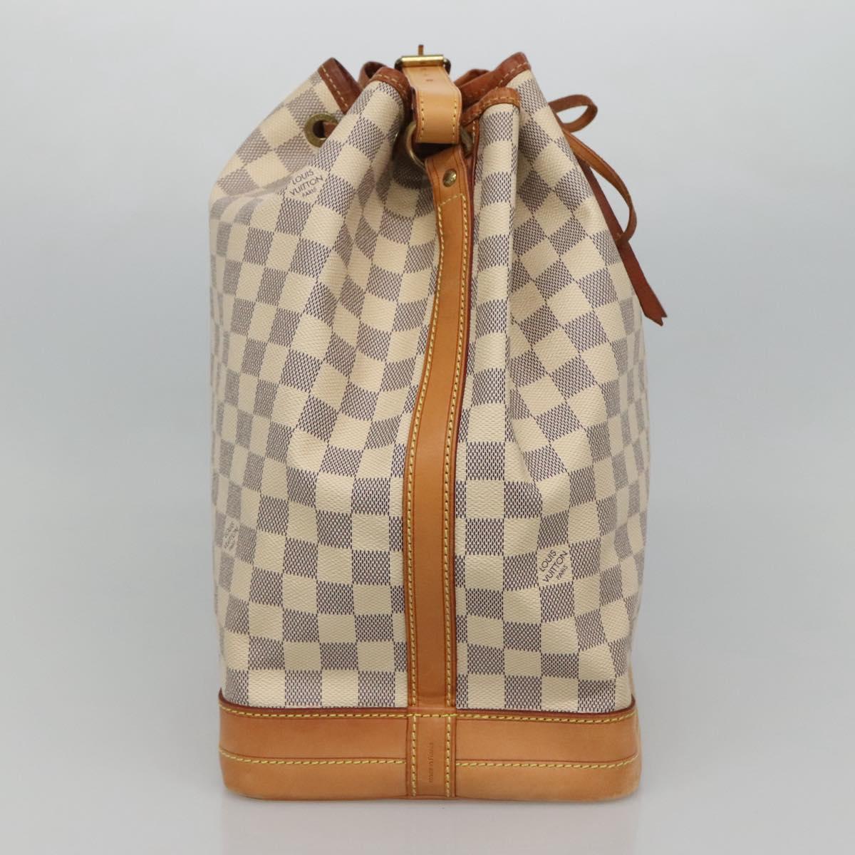 Louis Vuitton Noé White Canvas Shoulder Bag (Pre-Owned)