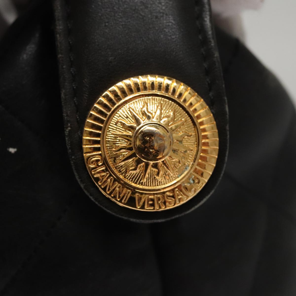 Versace Black Leather Handbag (Pre-Owned)