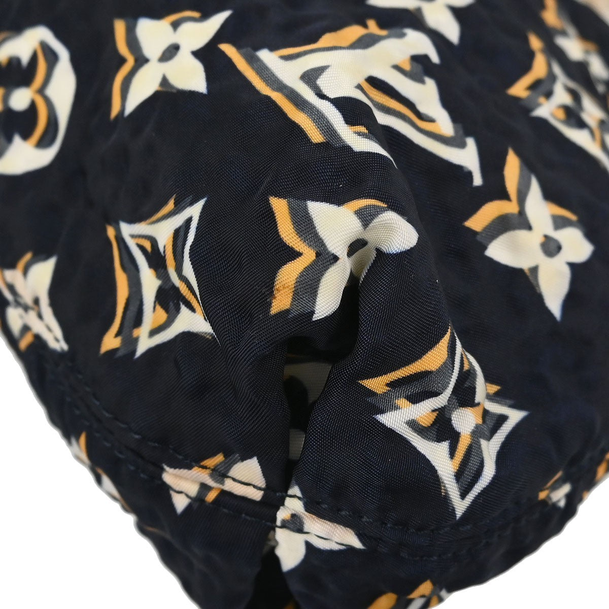 Louis Vuitton Bulles Monogram Nylon Navy Nylon Handbag (Pre-Owned)
