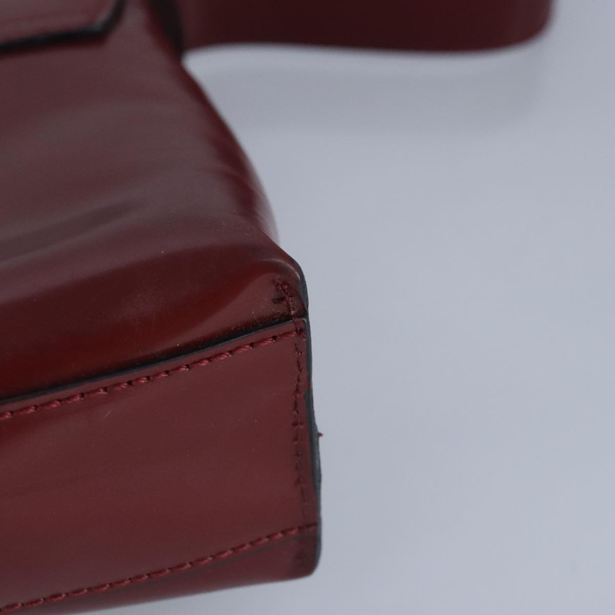 Burberry Red Leather Shoulder Bag (Pre-Owned)