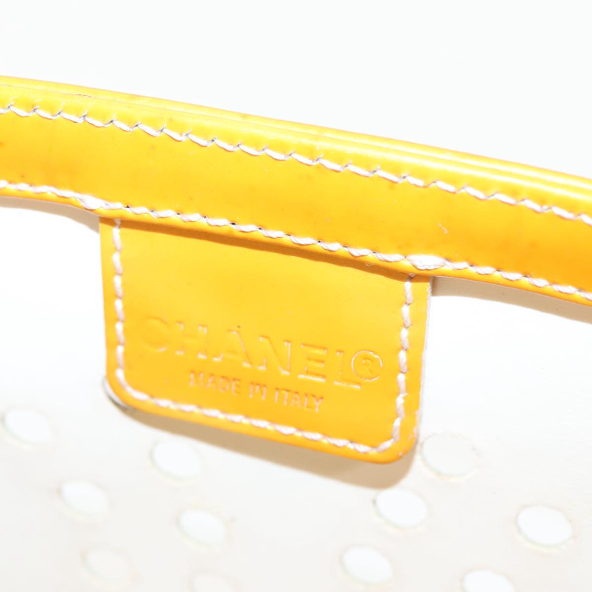 Chanel Yellow Patent Leather Handbag (Pre-Owned)