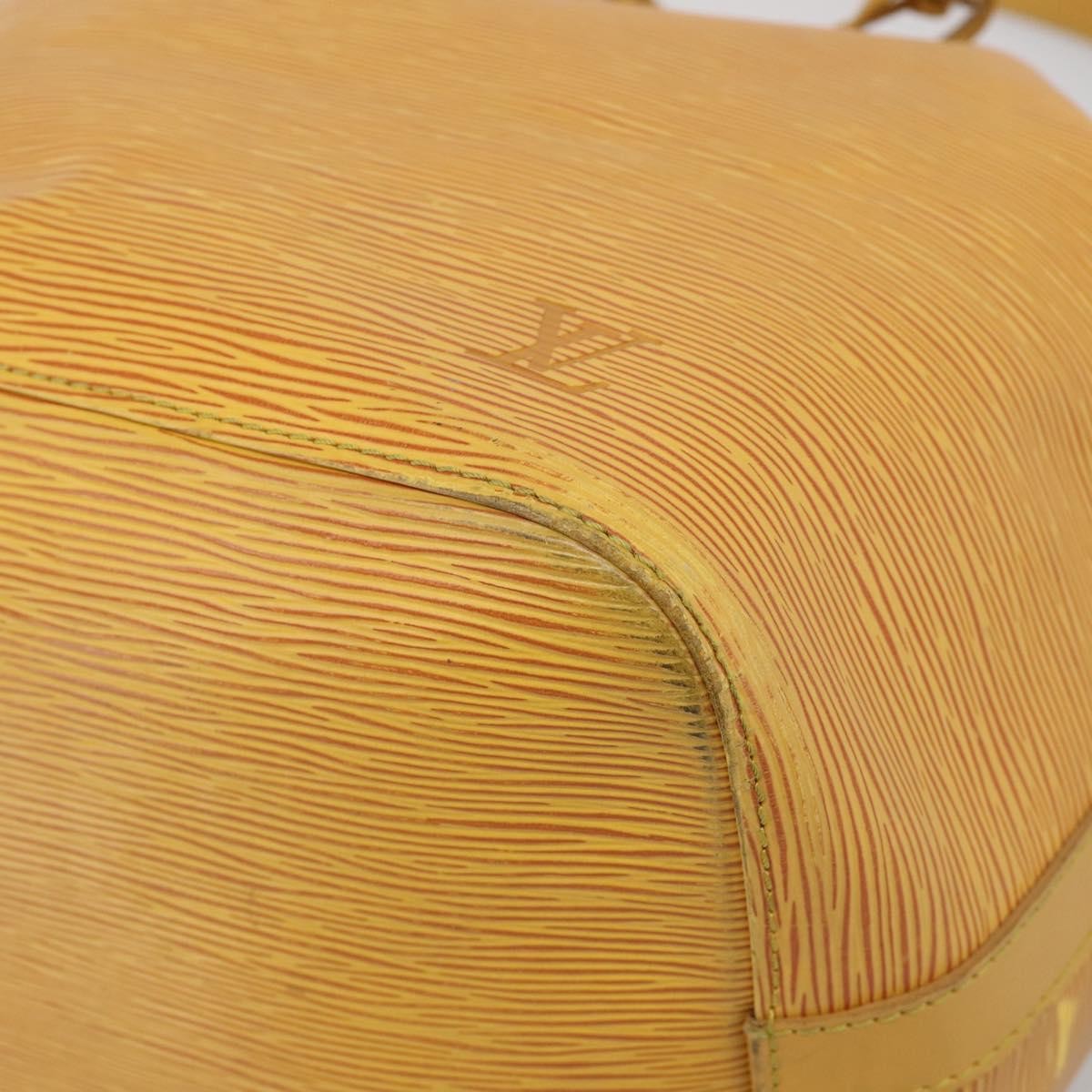 Louis Vuitton Petit Noe Epi Leather Yellow Leather Handbag (Pre-Owned)