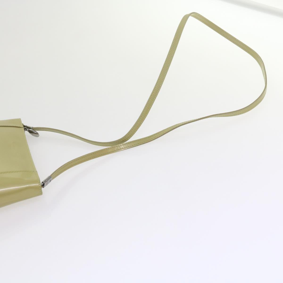 Dior Beige Patent Leather Shoulder Bag (Pre-Owned)