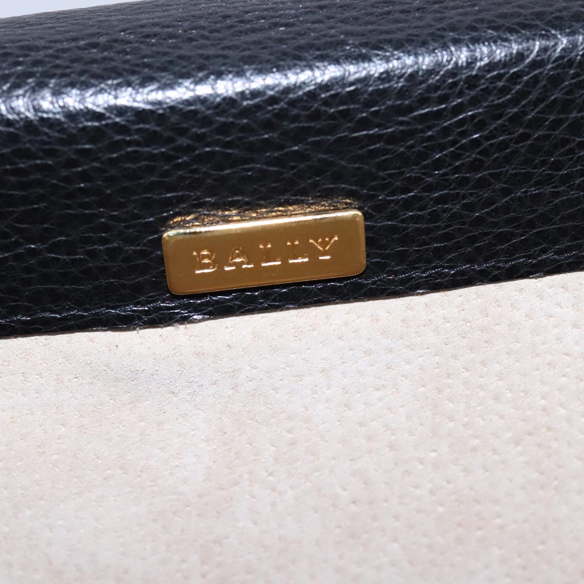Bally Black Leather Briefcase Bag (Pre-Owned)