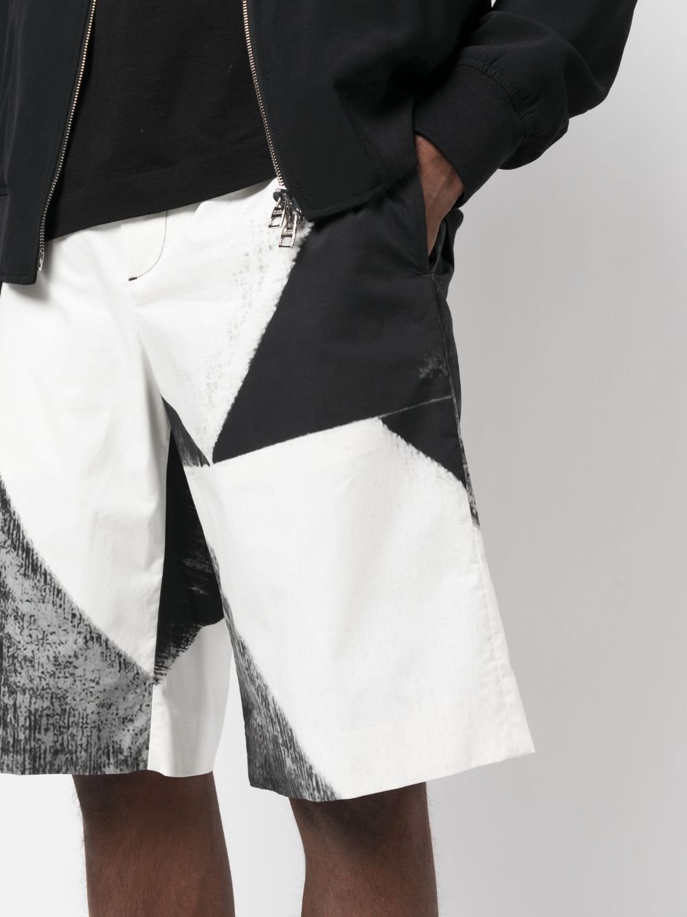 Alexander Mcqueen Men's Abstract-Print Cotton Bermuda Shorts