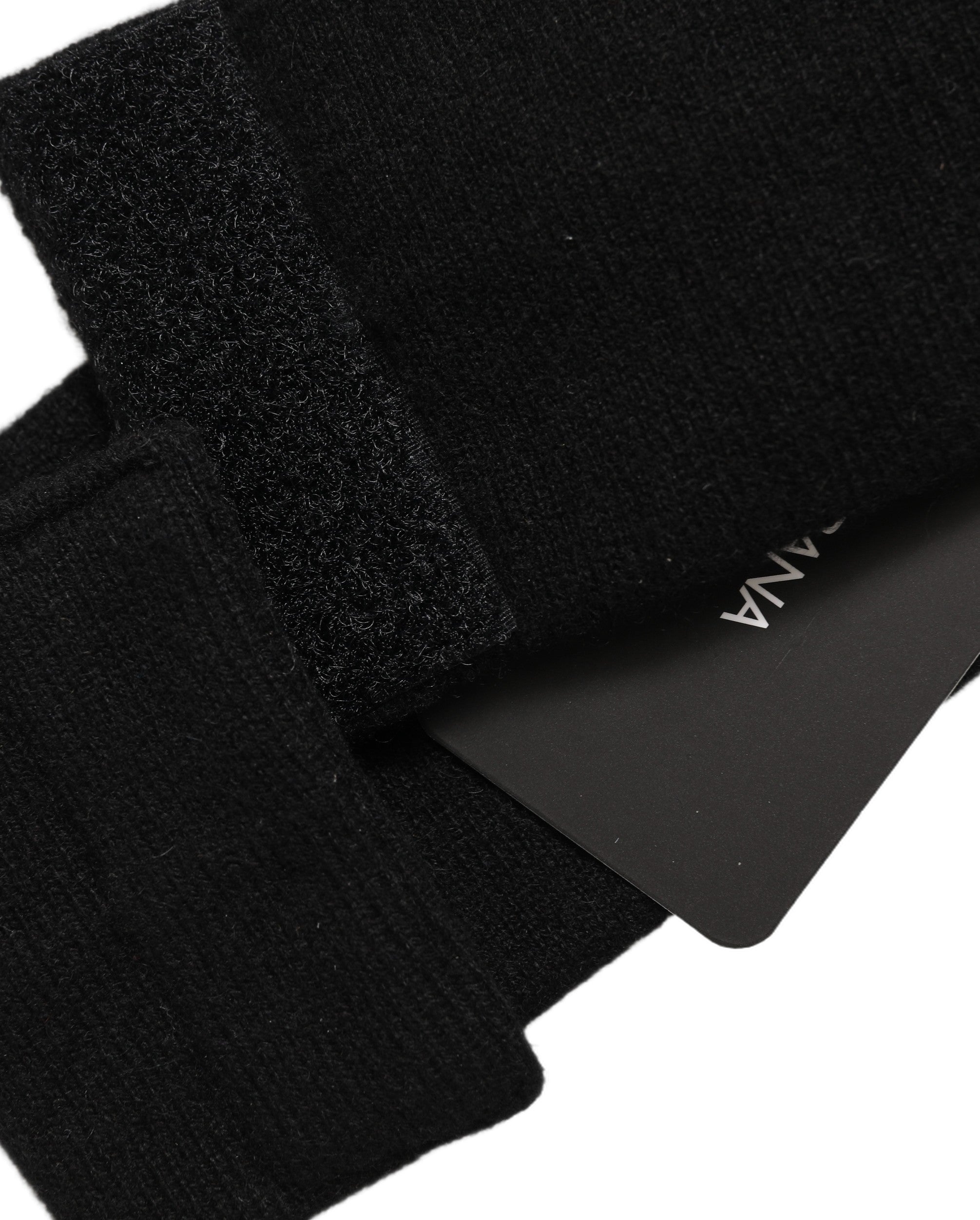 Dolce & Gabbana Men Black Cashmere Knitted Logo Head Band One Men's Size