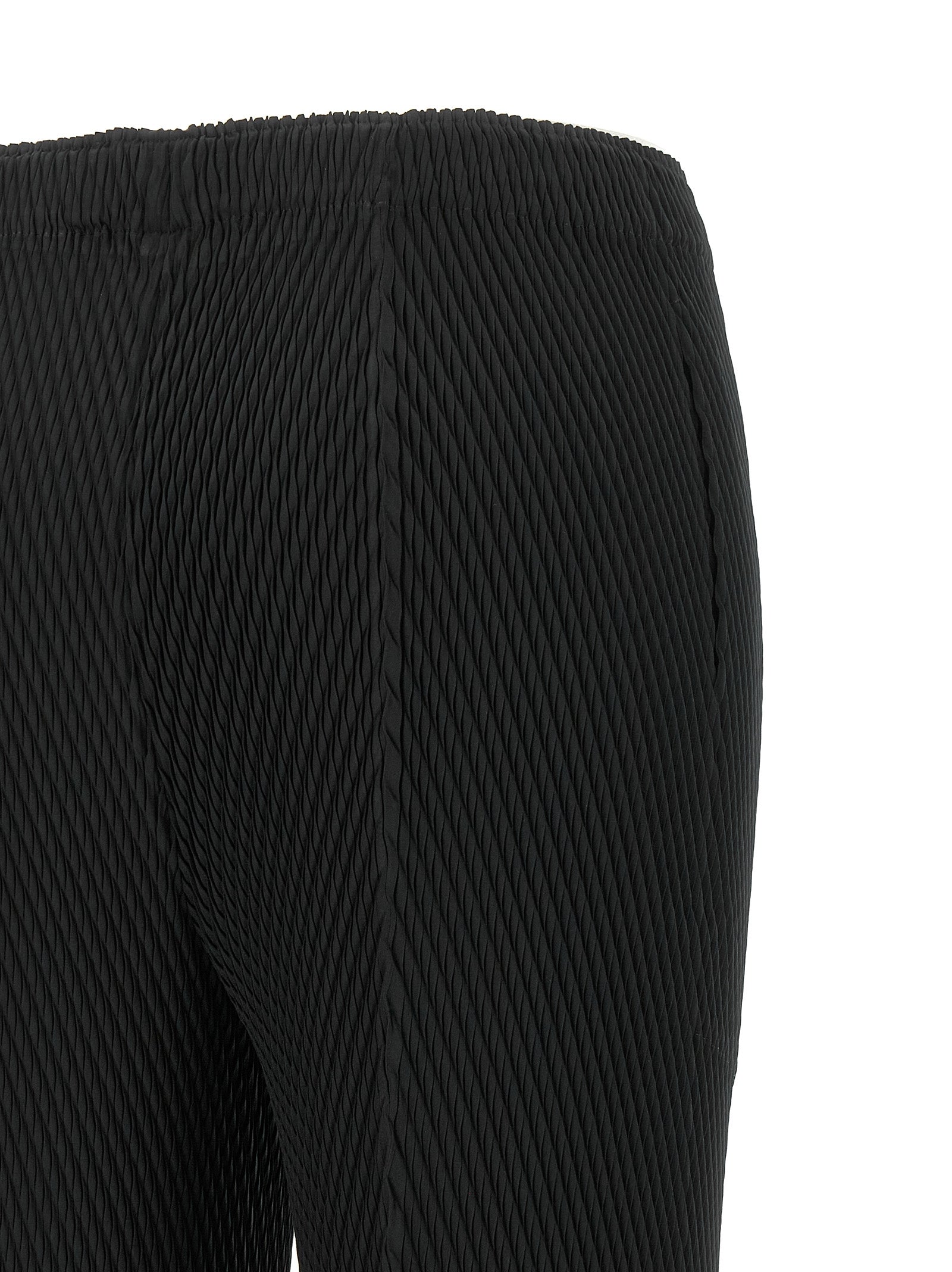 Issey Miyake Black Polyester Cropped Women's Pants