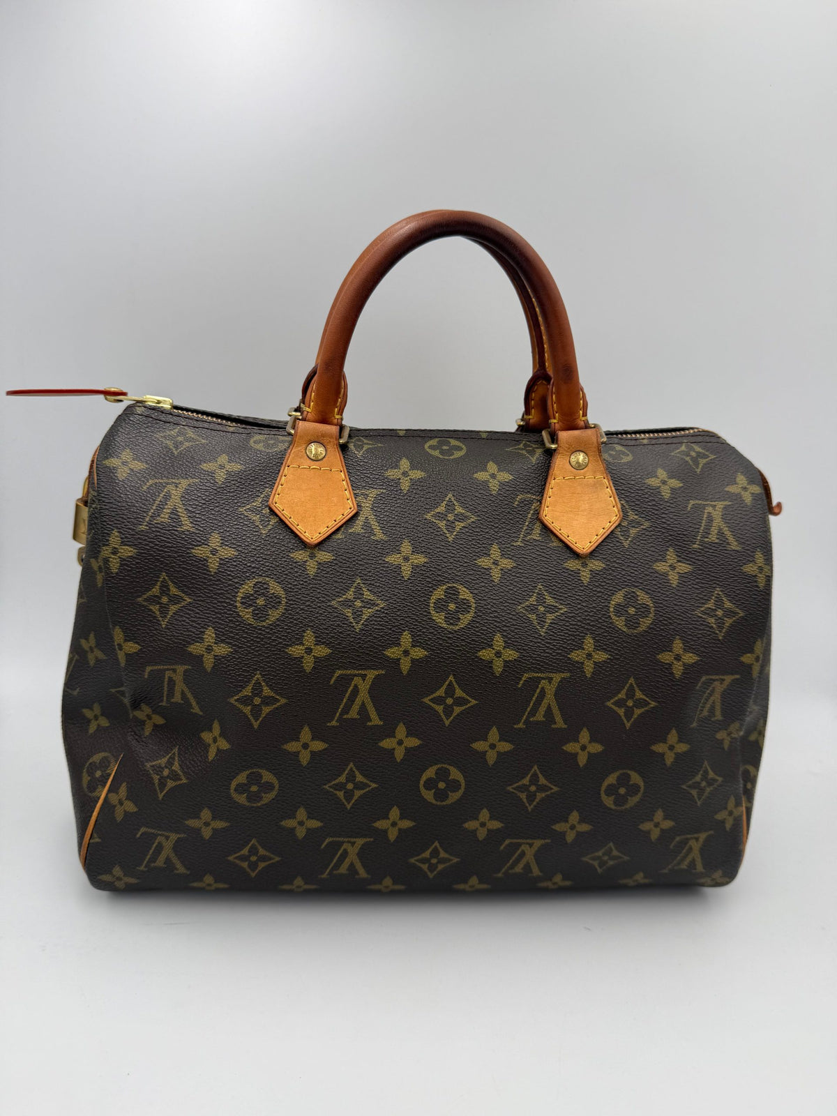 Louis Vuitton LOUIS VUITTON Speedy 30 Monogram Handbag (Pre-Owned)