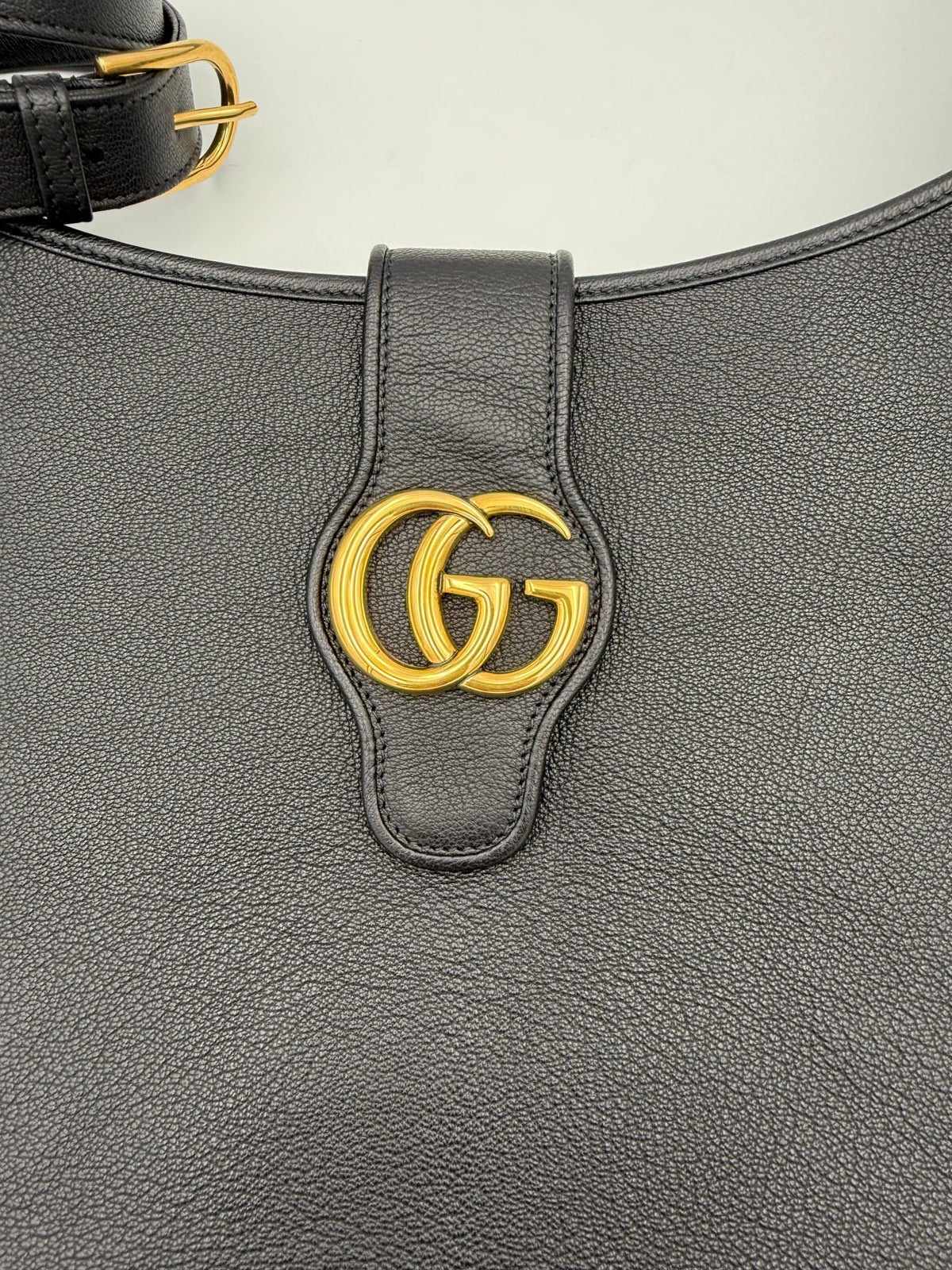 Gucci Bicolor Leather Women's Handbag (Pre-Owned)