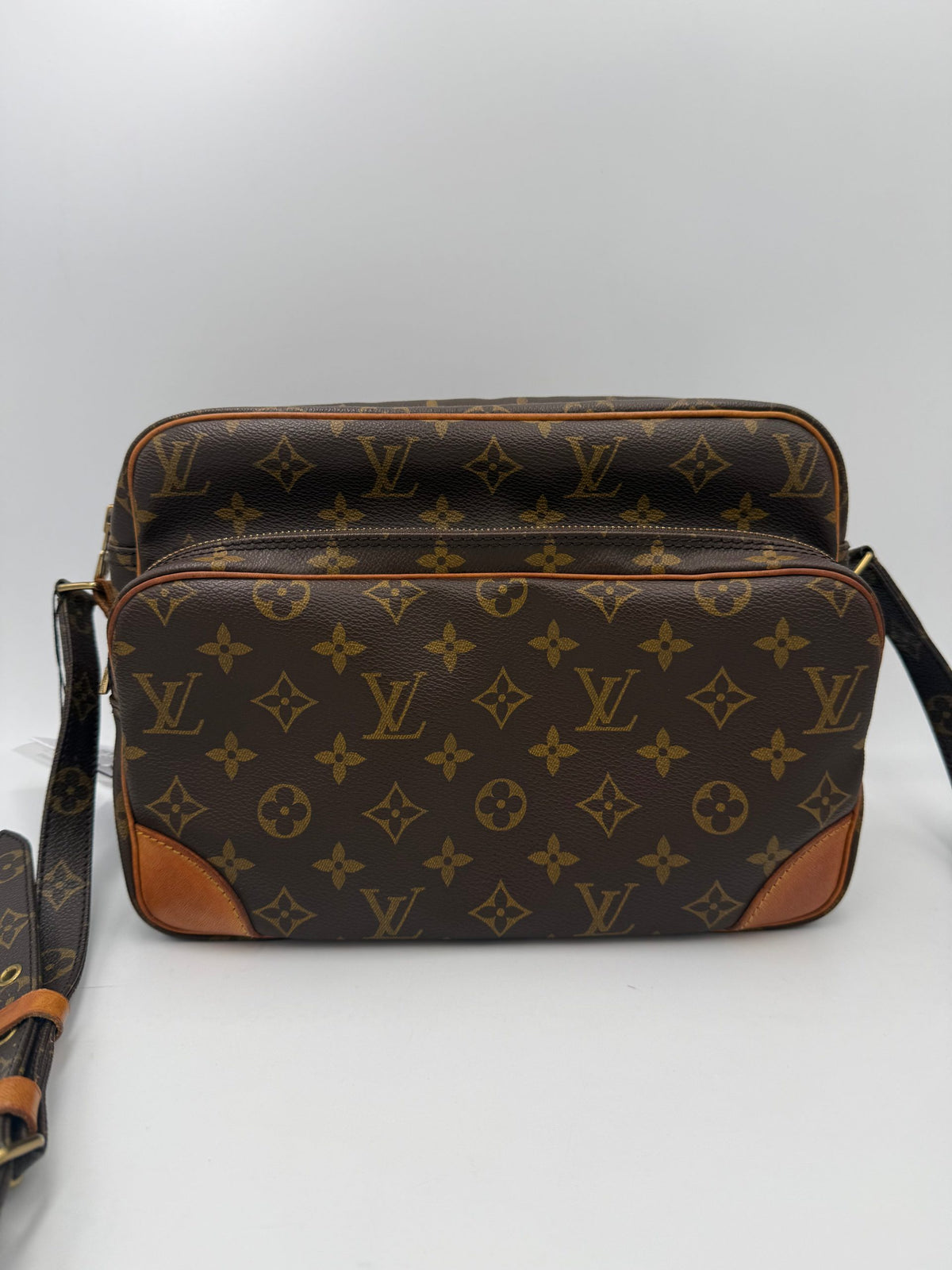 Louis Vuitton Multicolor Leather Handbag (Pre-Owned)