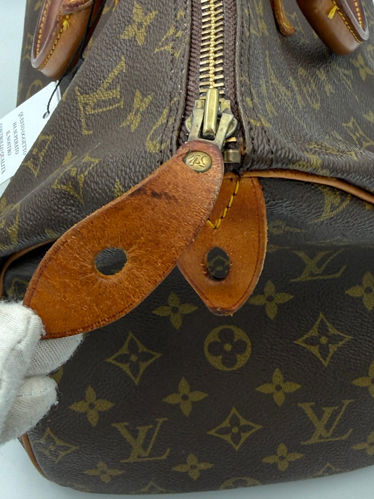 Louis Vuitton LOUIS VUITTON Speedy 35 Monogram Handbag (Pre-Owned)
