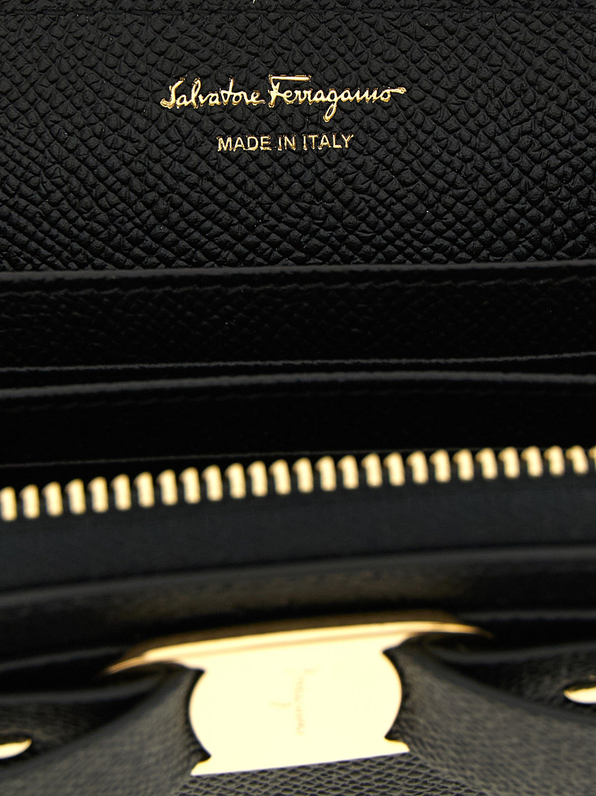 Ferragamo Black Calfskin Women's Cardholder