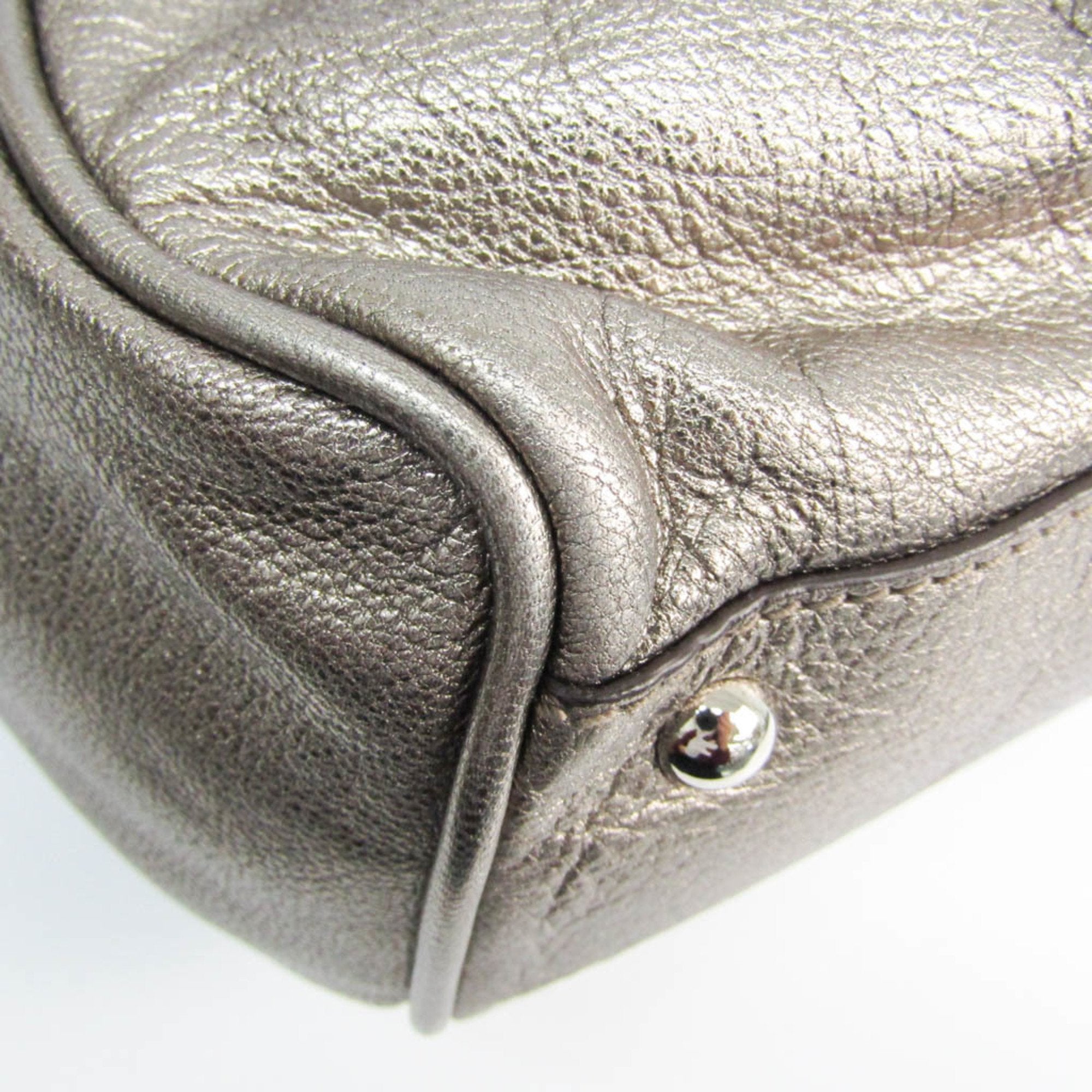 Salvatore Ferragamo Gancini Silver Leather Handbag (Pre-Owned)