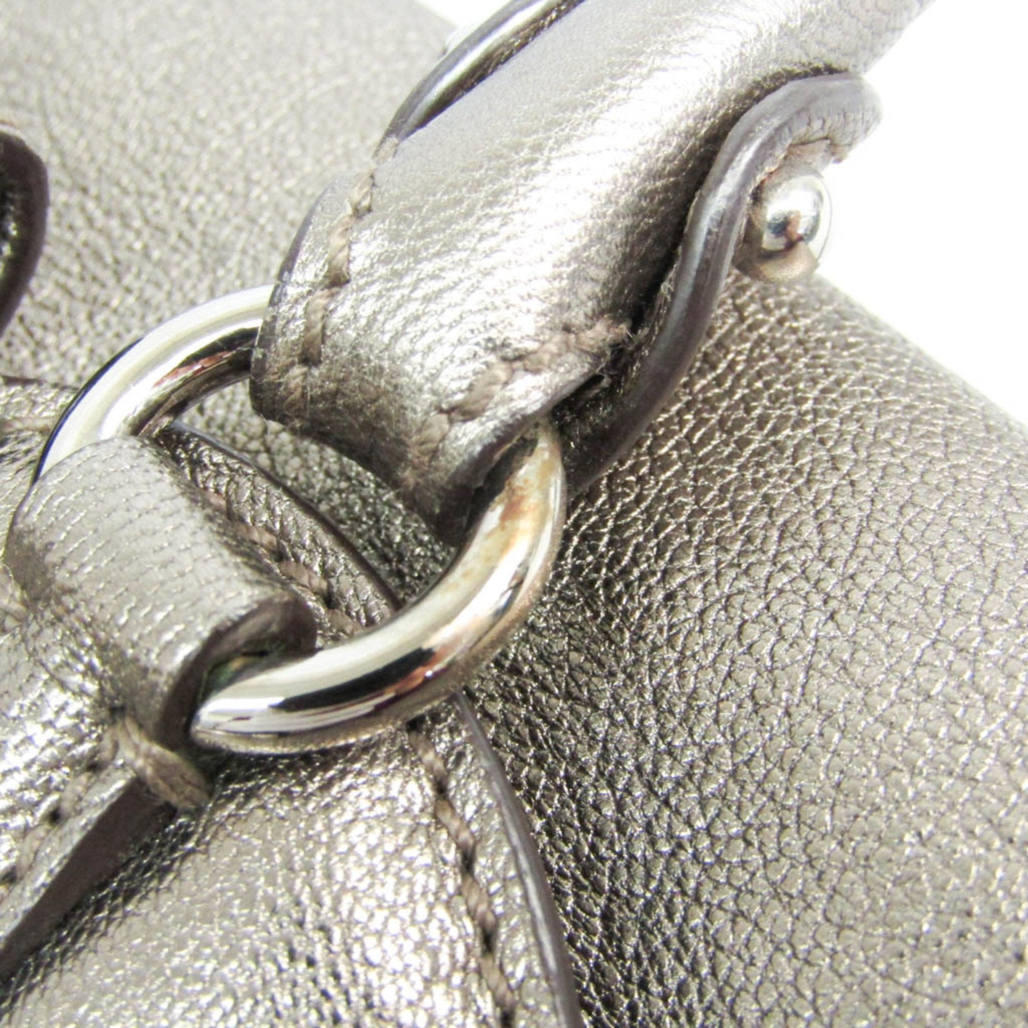 Salvatore Ferragamo Gancini Silver Leather Handbag (Pre-Owned)