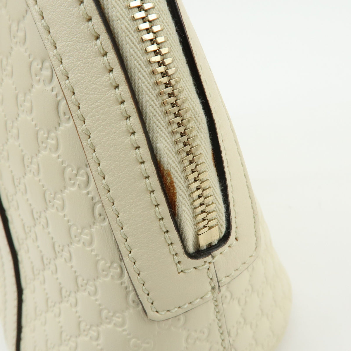Gucci Convertible Dome Satchel Guccissima Leather White Leather Handbag (Pre-Owned)