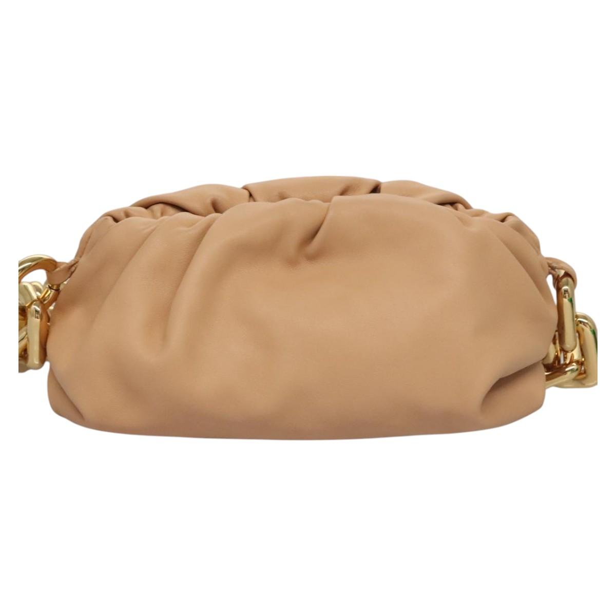 Bottega Veneta Chain Pouch Beige Leather Shoulder Bag (Pre-Owned)