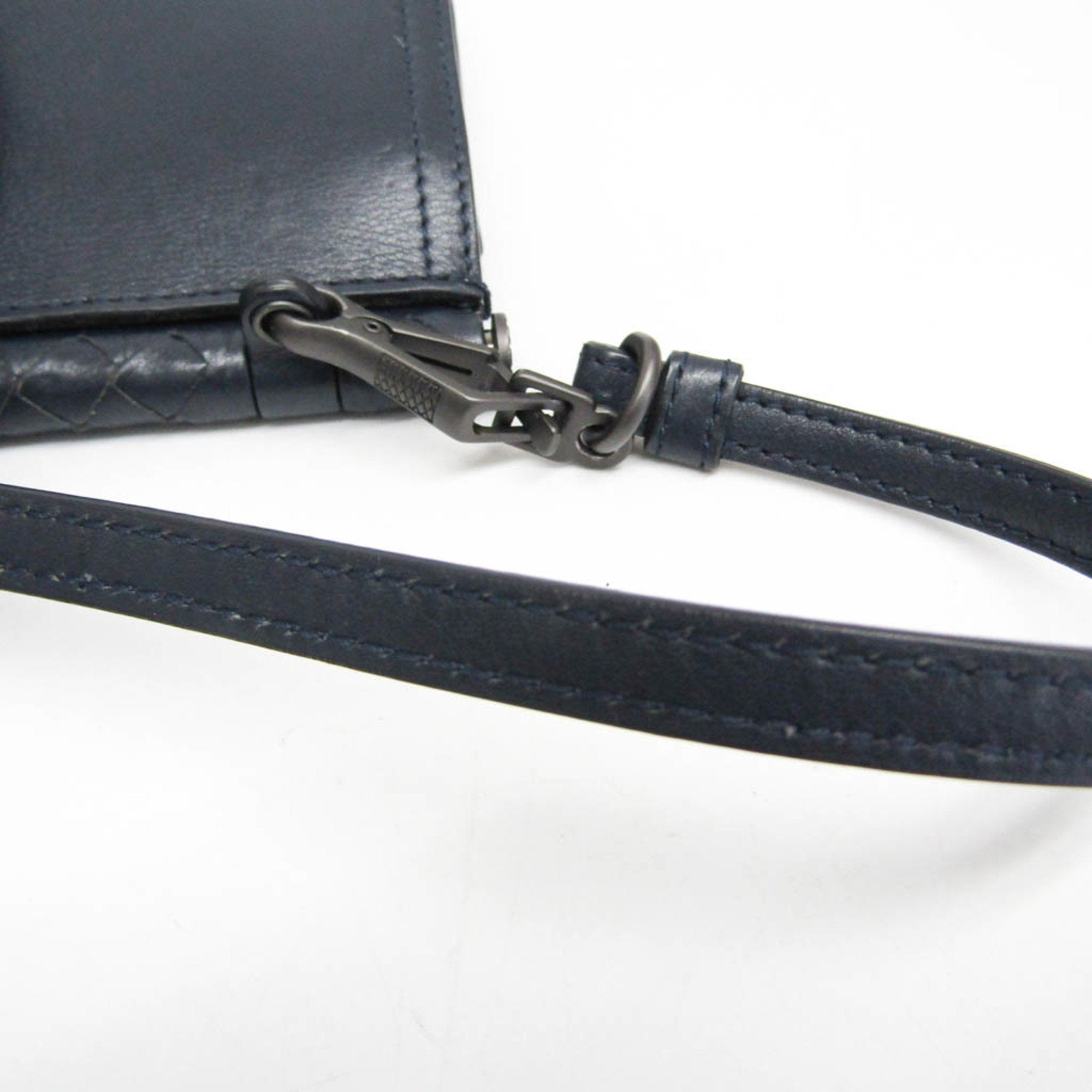 Bottega Veneta Intrecciato Navy Leather Clutch Bag (Pre-Owned)