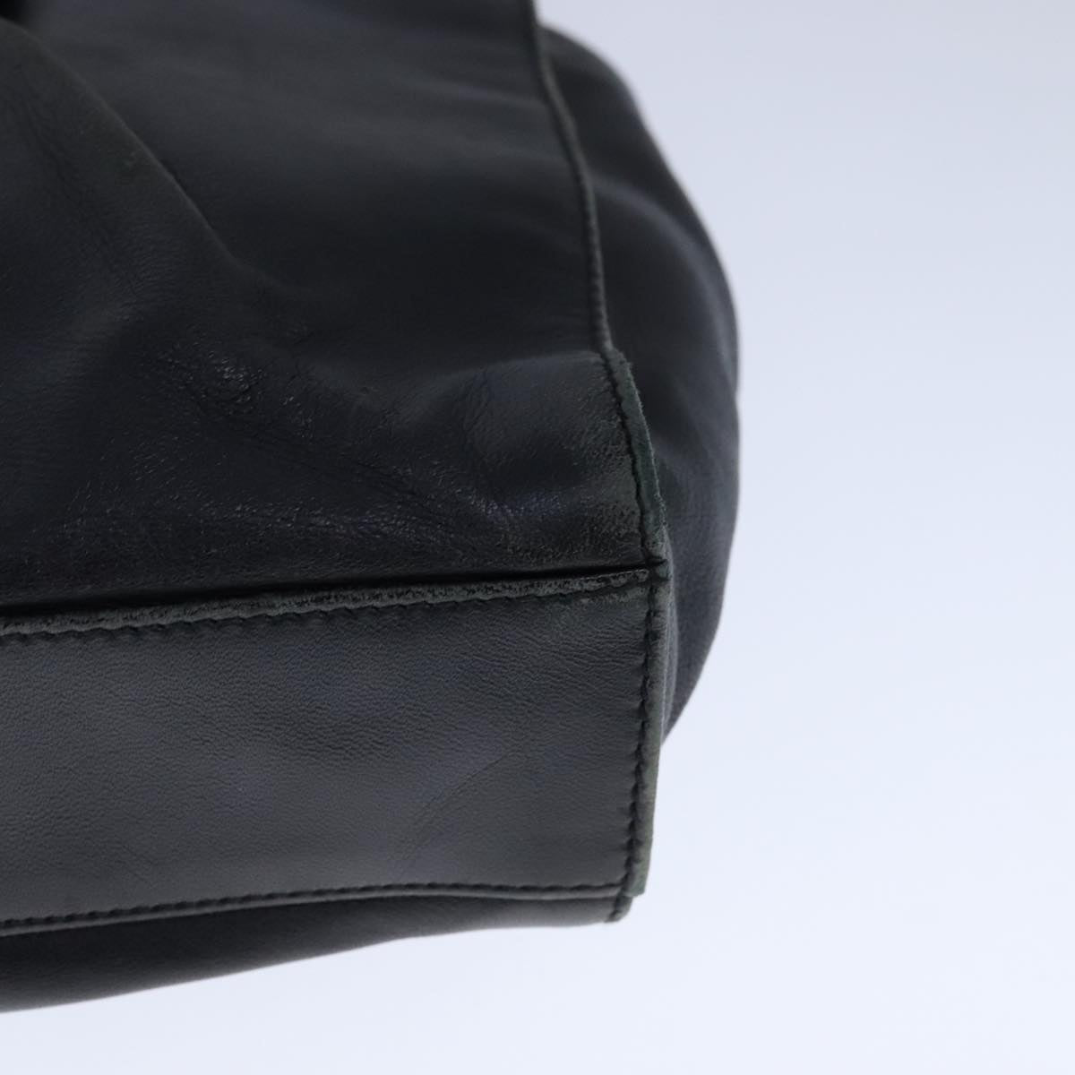 Prada Black Leather Handbag (Pre-Owned)