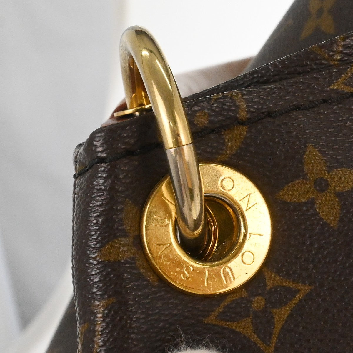 Louis Vuitton Artsy Monogram Canvas Brown Canvas Handbag (Pre-Owned)