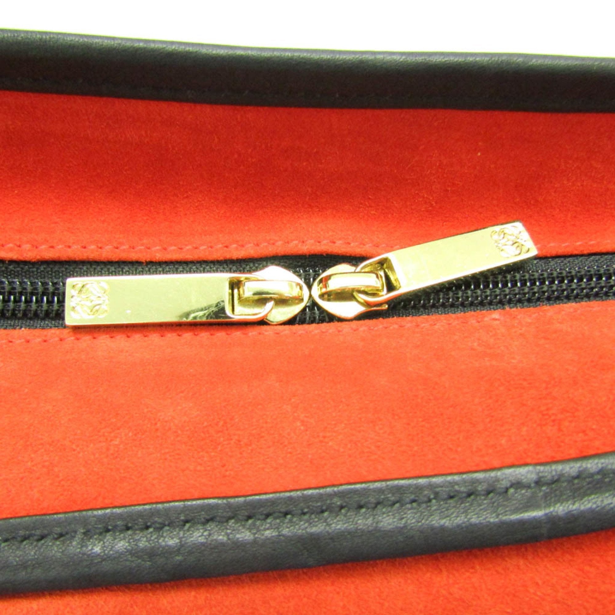 Loewe Amazona Red Suede Handbag (Pre-Owned)