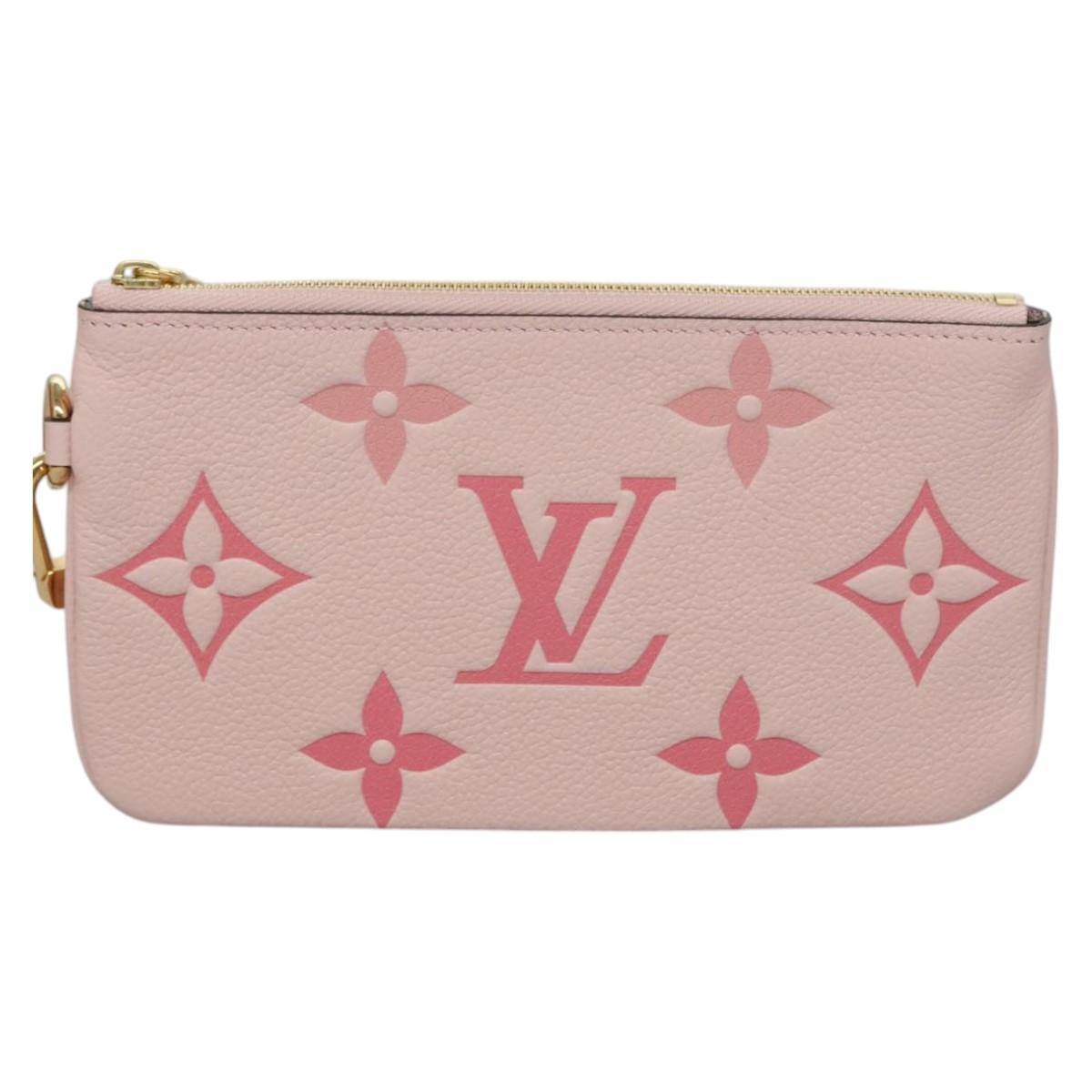 Louis Vuitton Trio Pouch Blue Leather Clutch Bag (Pre-Owned)