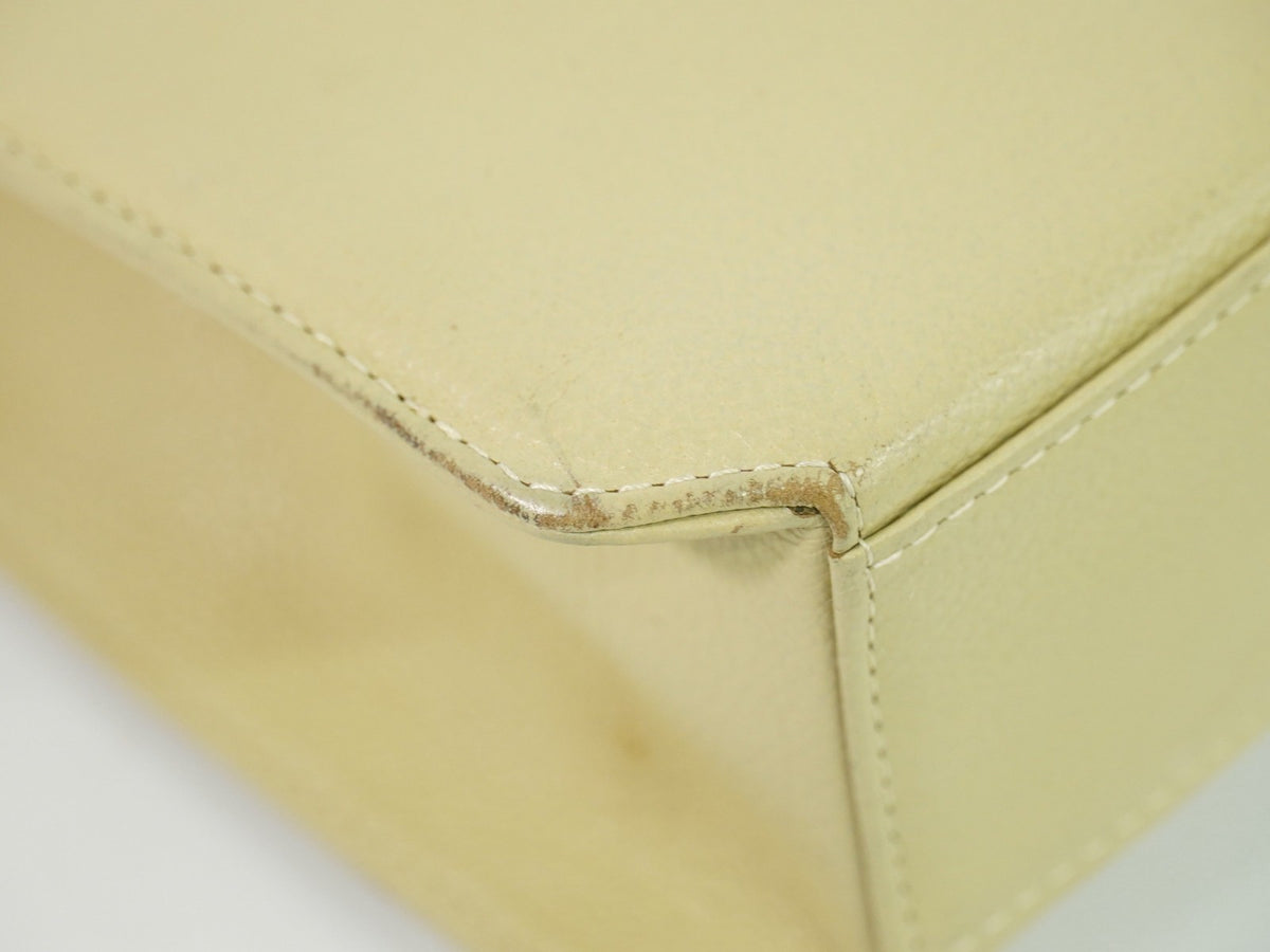 Saint Laurent Uptown Leather Beige Leather Crossbody Bag Bag (Pre-Owned)