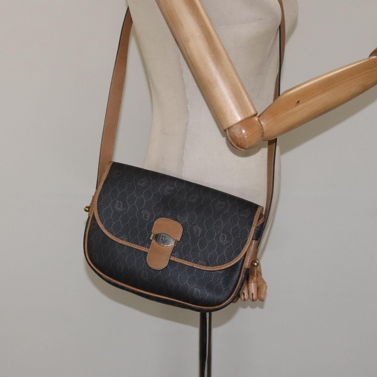 Christian Dior Vintage Honeycomb Canvas Black Canvas Shoulder Bag Bag (Pre-Owned)