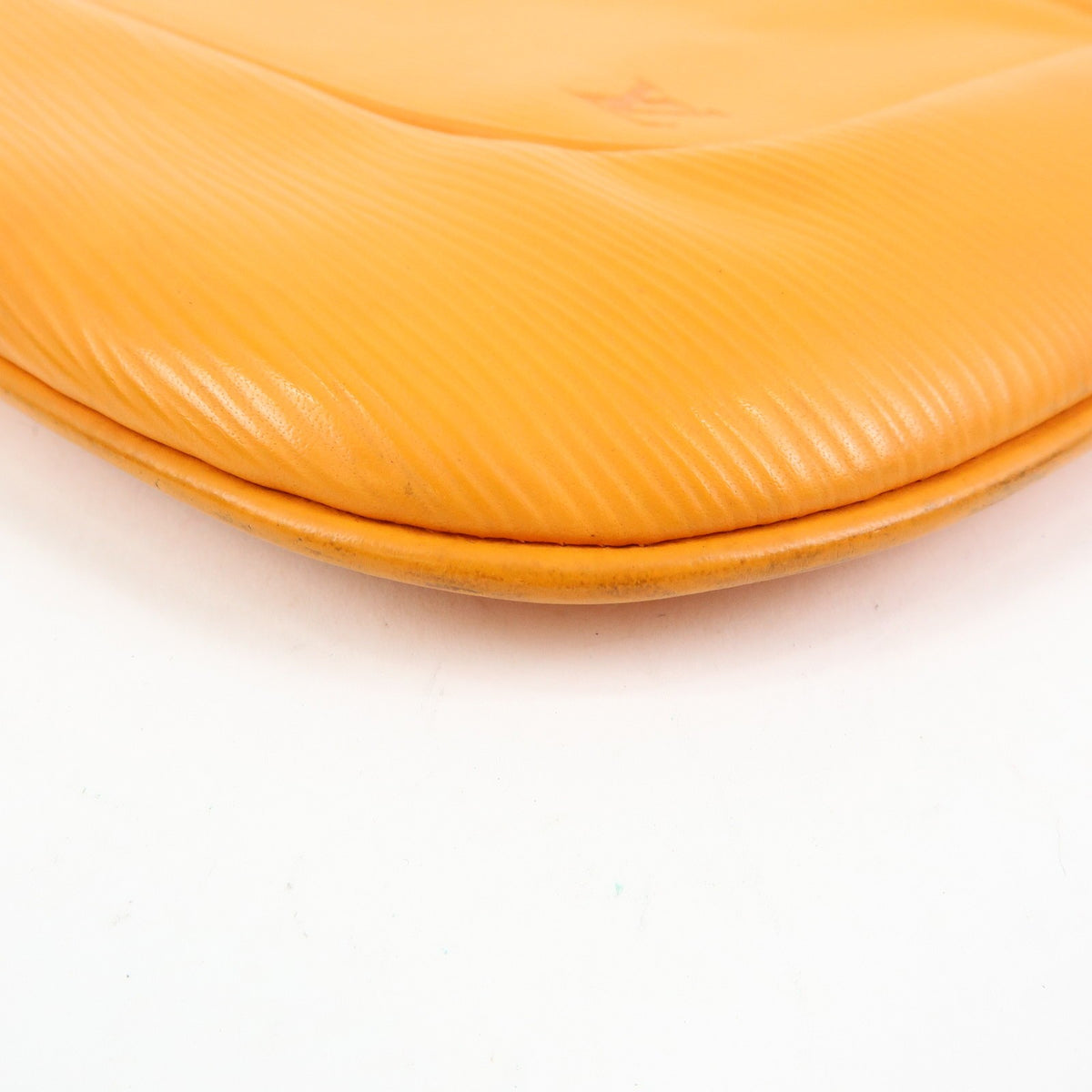 Louis Vuitton Matsy Epi Leather Orange Leather Handbag (Pre-Owned)