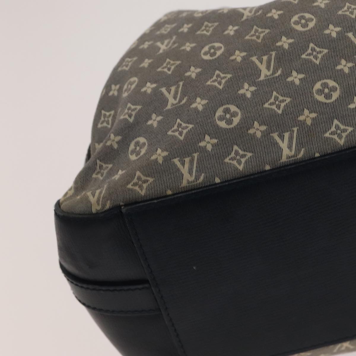 Louis Vuitton Idylle Navy Canvas Shoulder Bag (Pre-Owned)