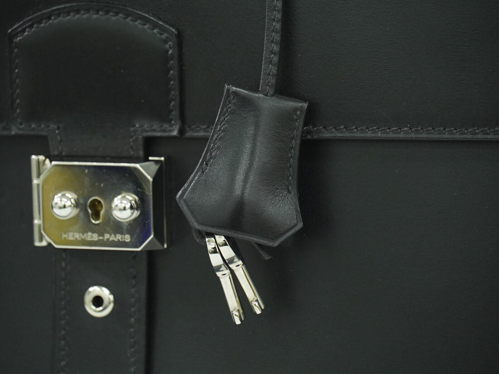 Hermès Sac À Dépêches Black Leather Briefcase Bag (Pre-Owned)